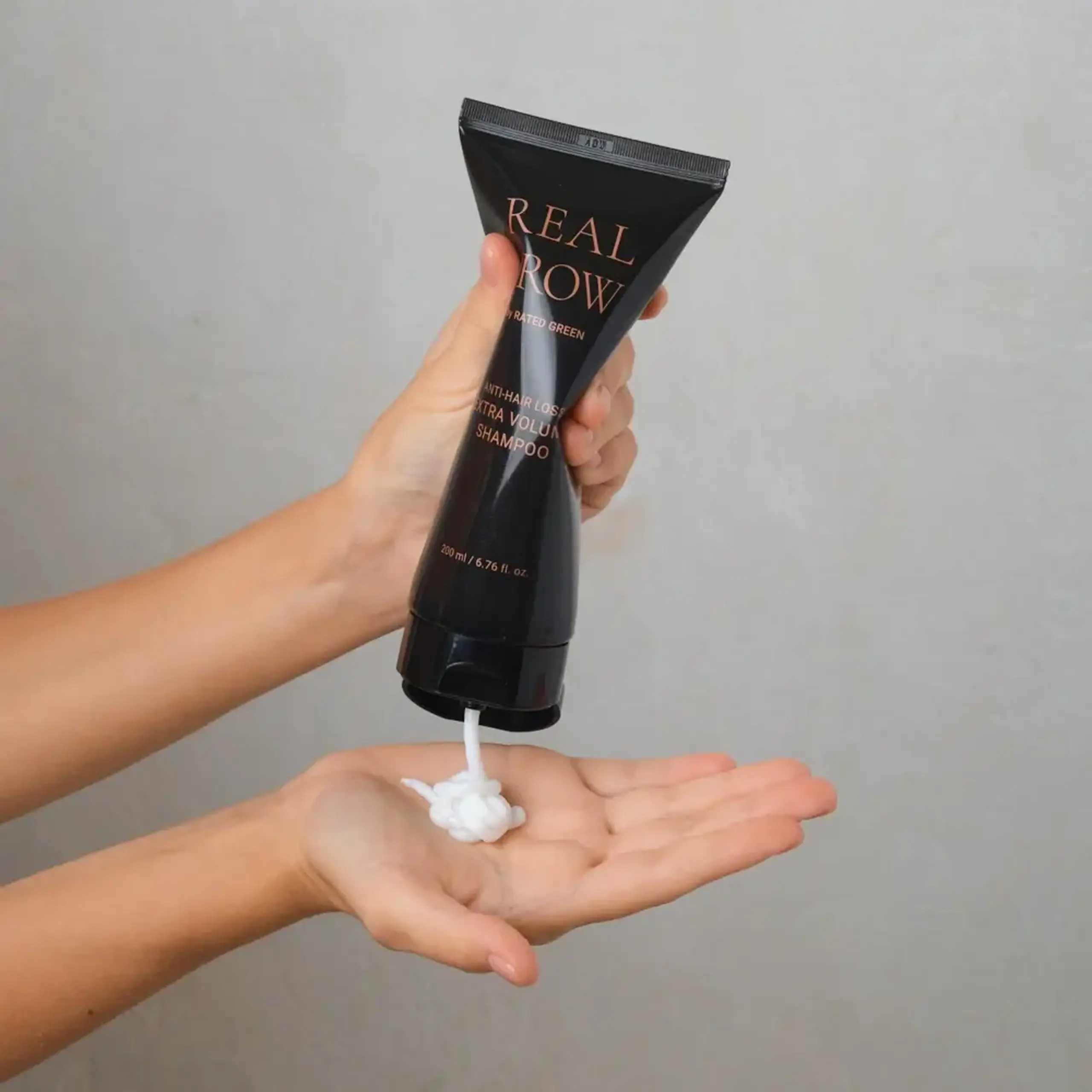 REAL GROW Anti Hair Loss Extra Volume Shampoo