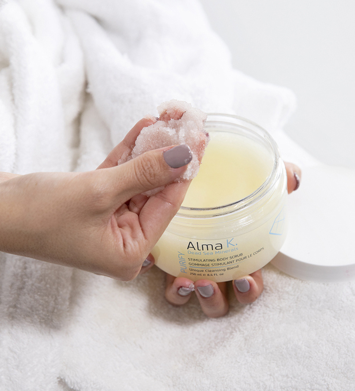 Alma K. Scrub Stimulant pentru Corp