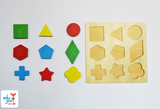 Puzzle din lemn figuri geometrice