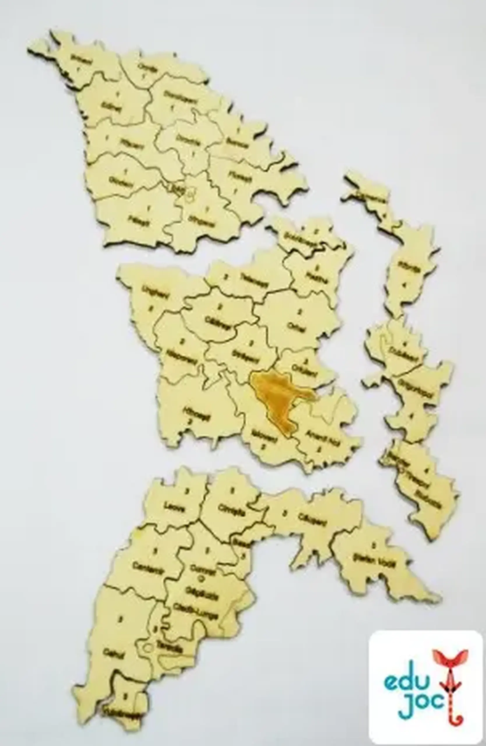 Puzzle Harta R. Moldova cu raioane natur