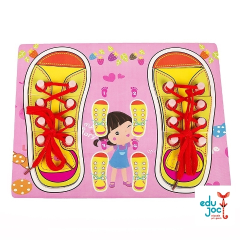 Pantofi cu siret puzzle