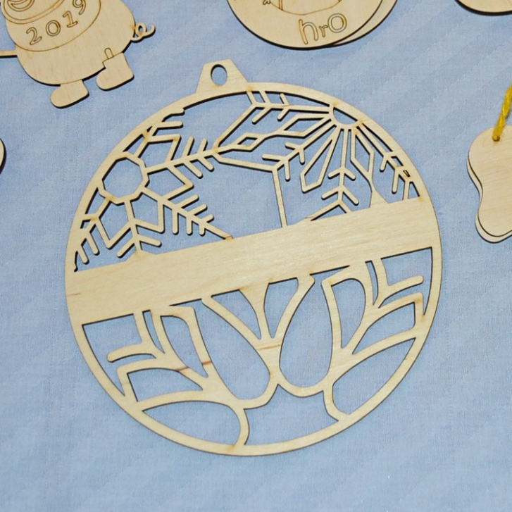 Decoratiune Glob personalizat