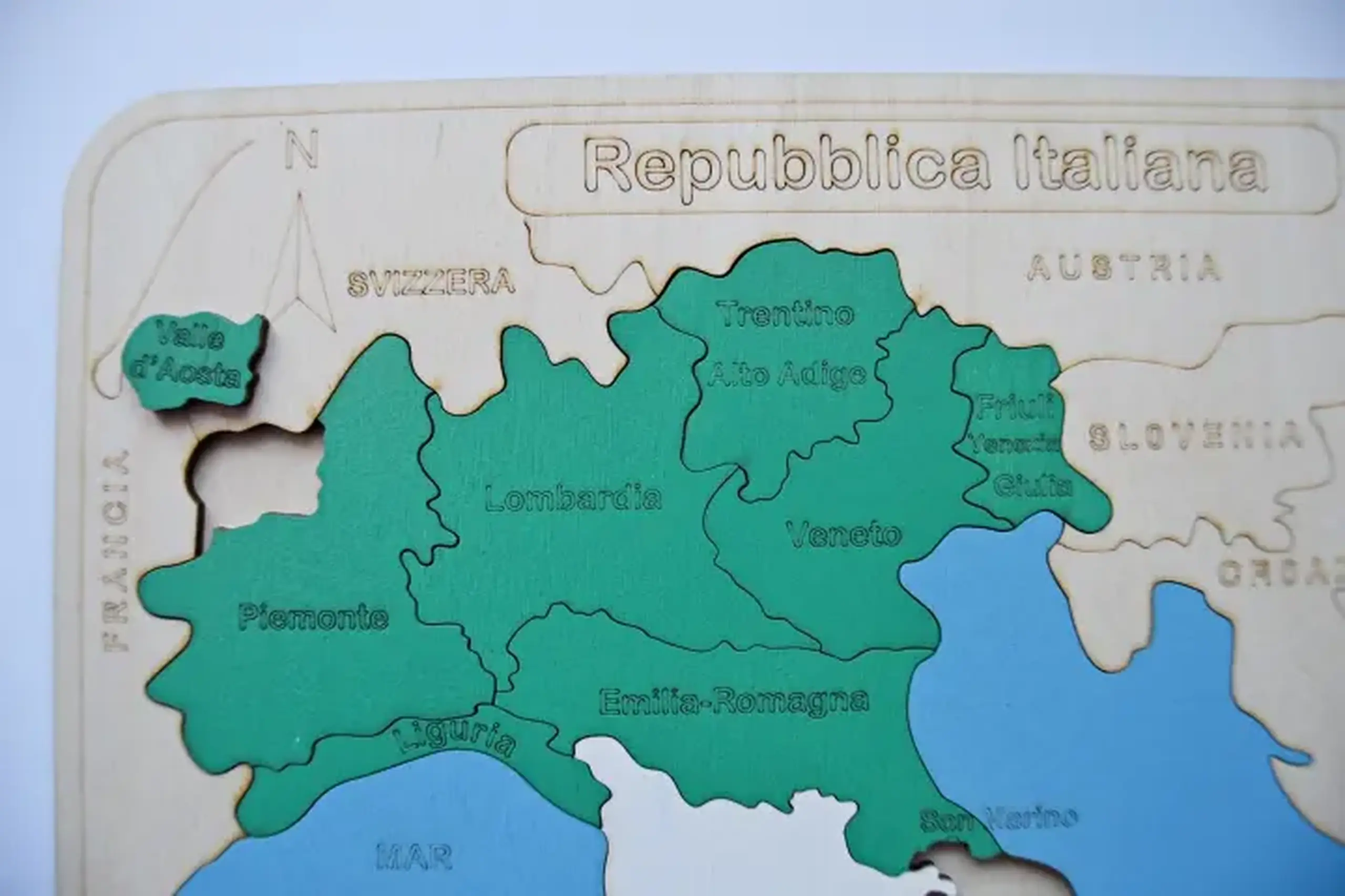 Puzzle Harta Italiei