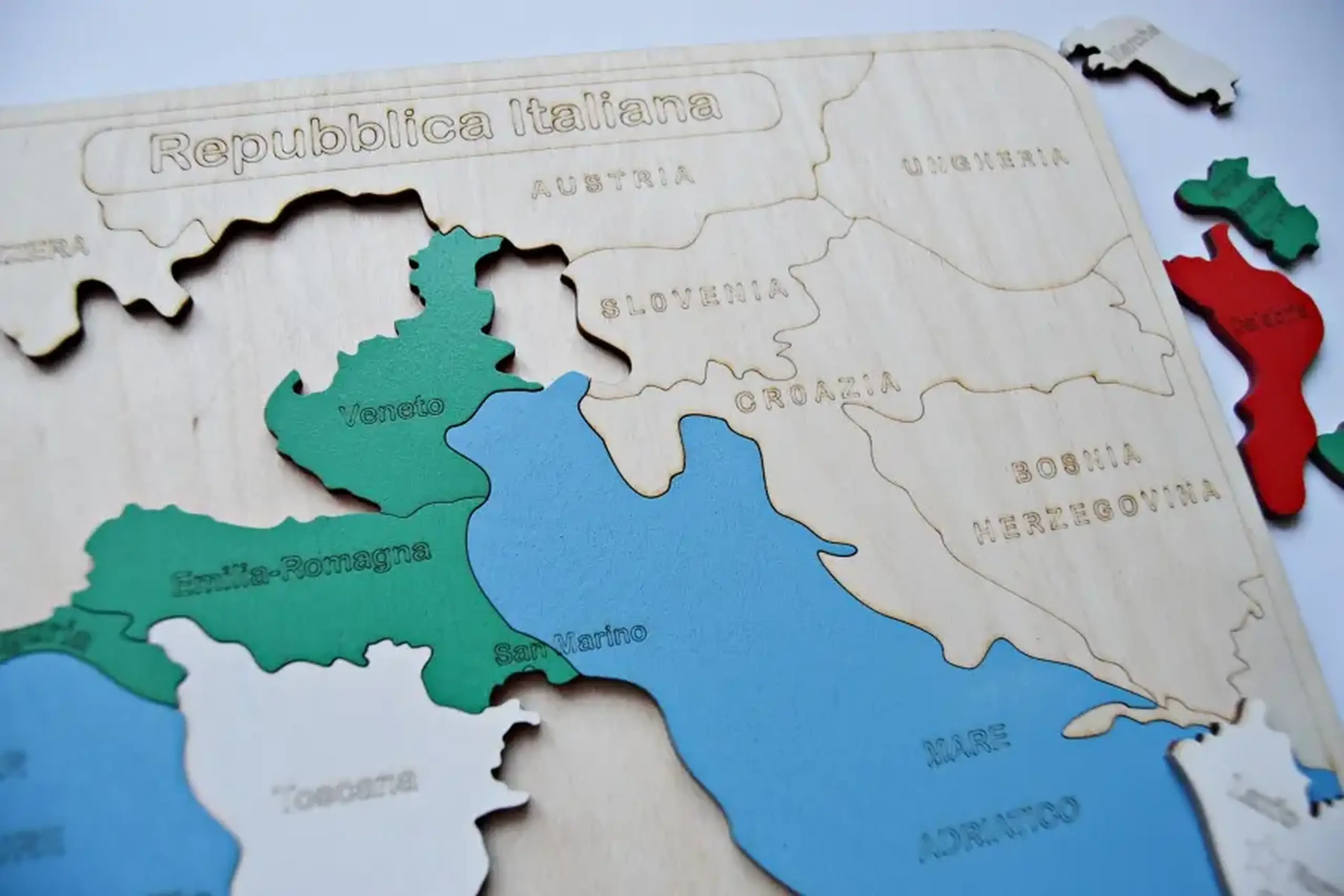 Puzzle Harta Italiei
