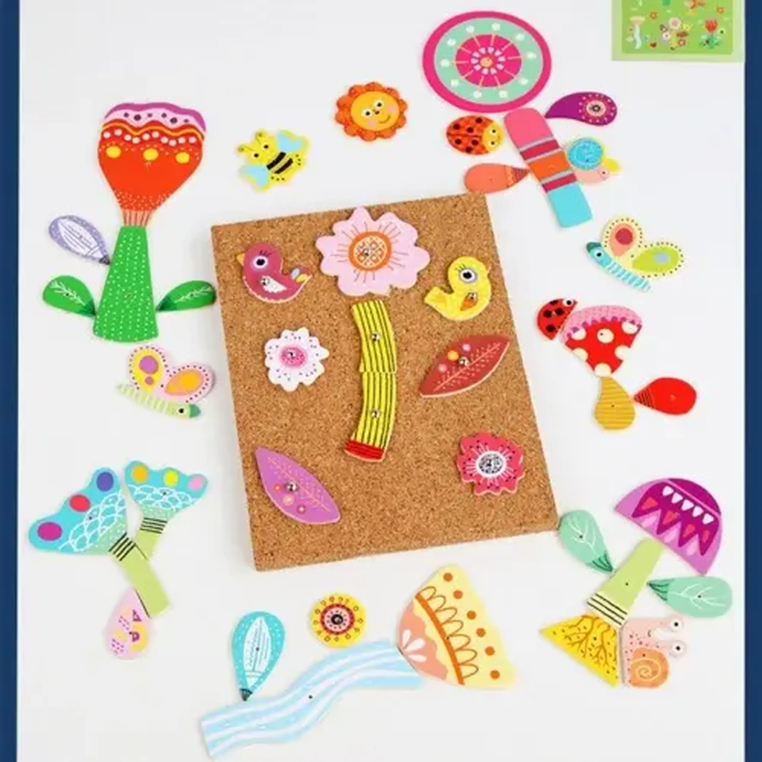 Puzzle Tablă de plută cu pioneze și ciocan