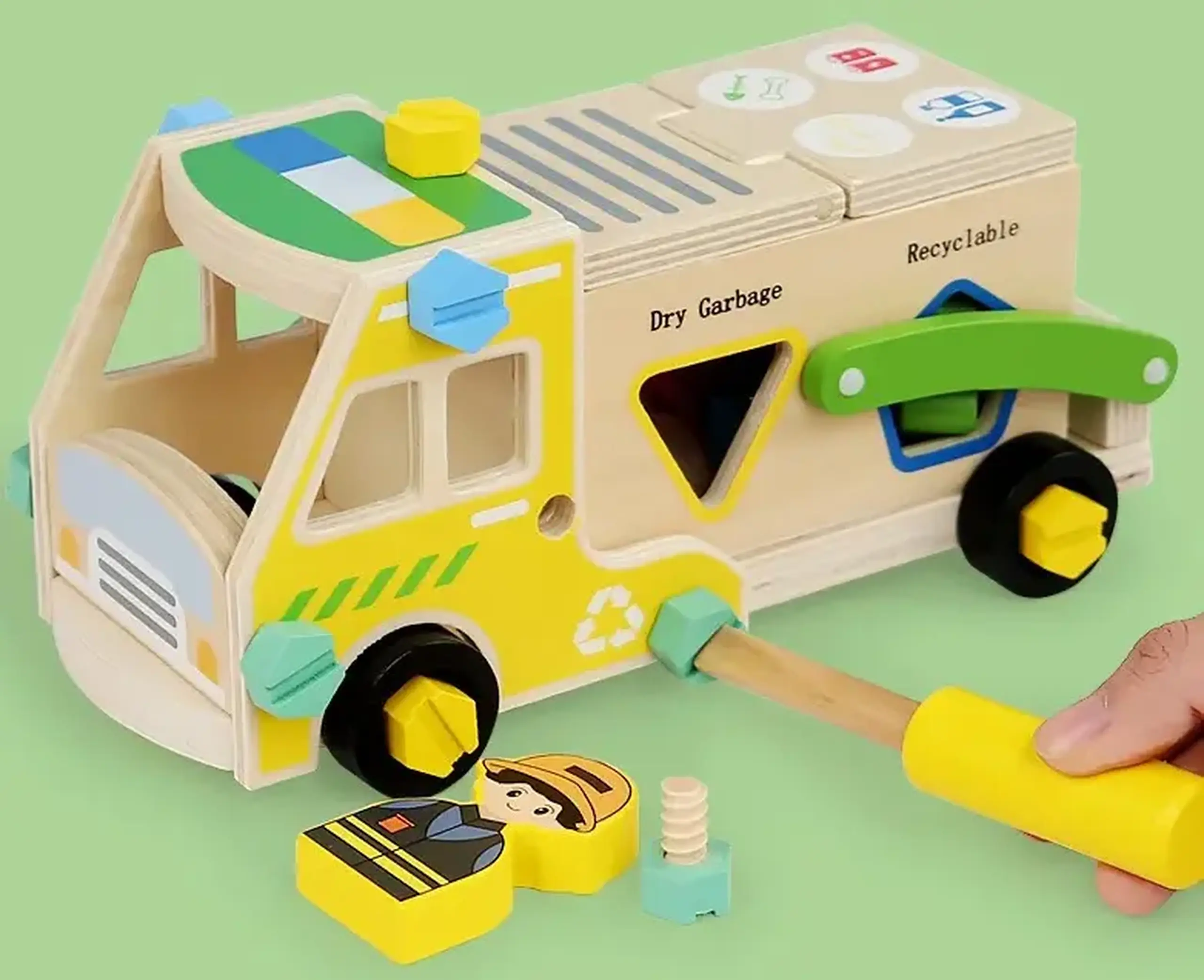 Constructor Mașina de reciclare