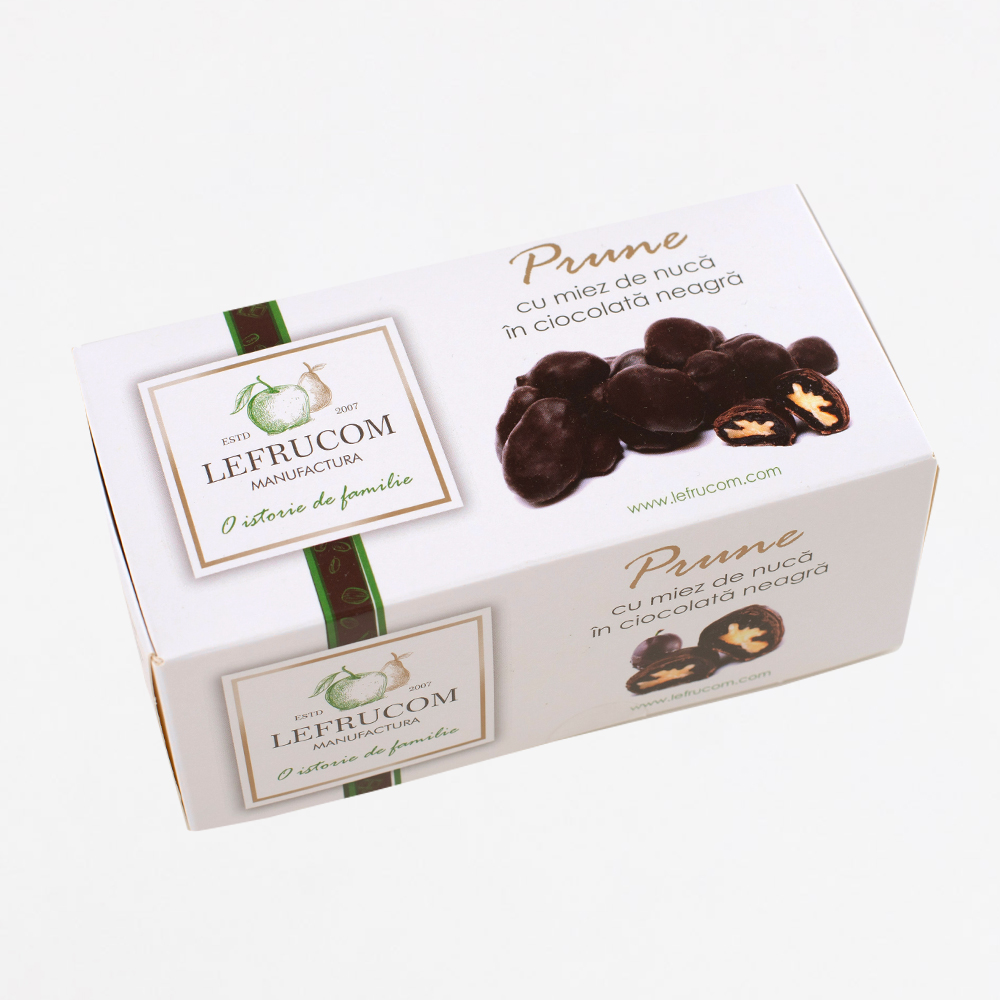 Prune cu miez de nucă în ciocolată neagră
