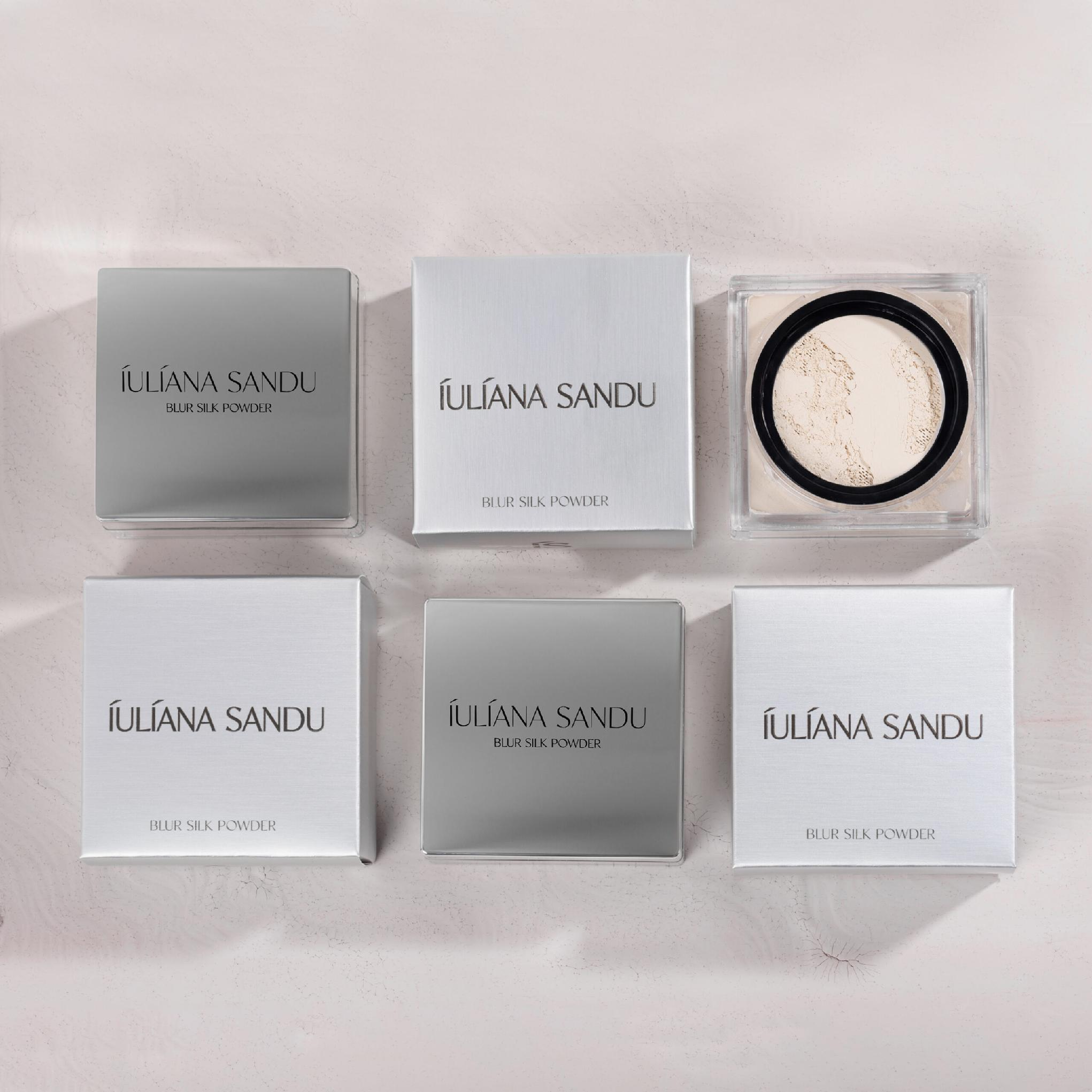 Blur Silk Powder