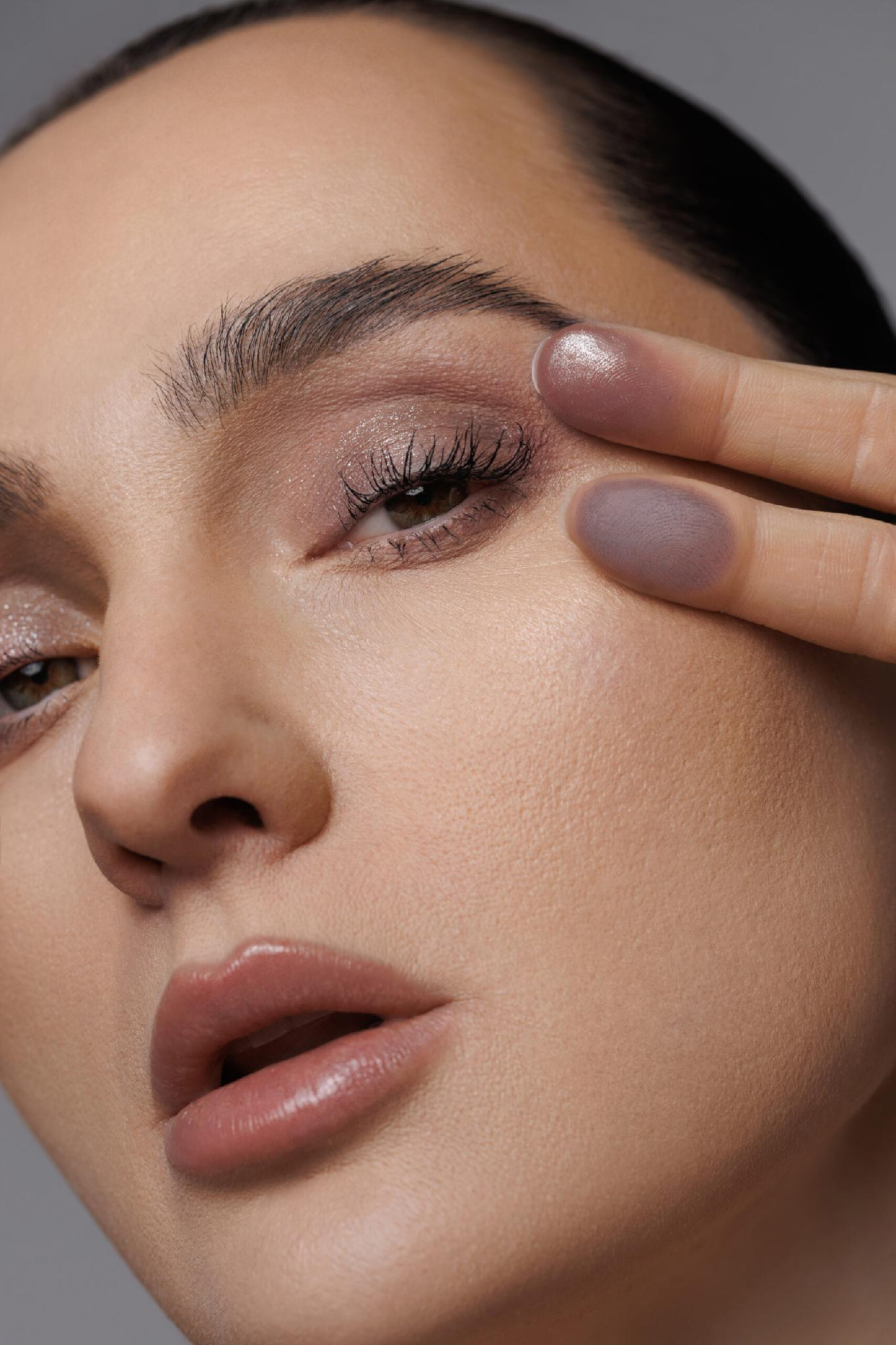Velvet Sparkle - Purple Glitter Eye Shadow