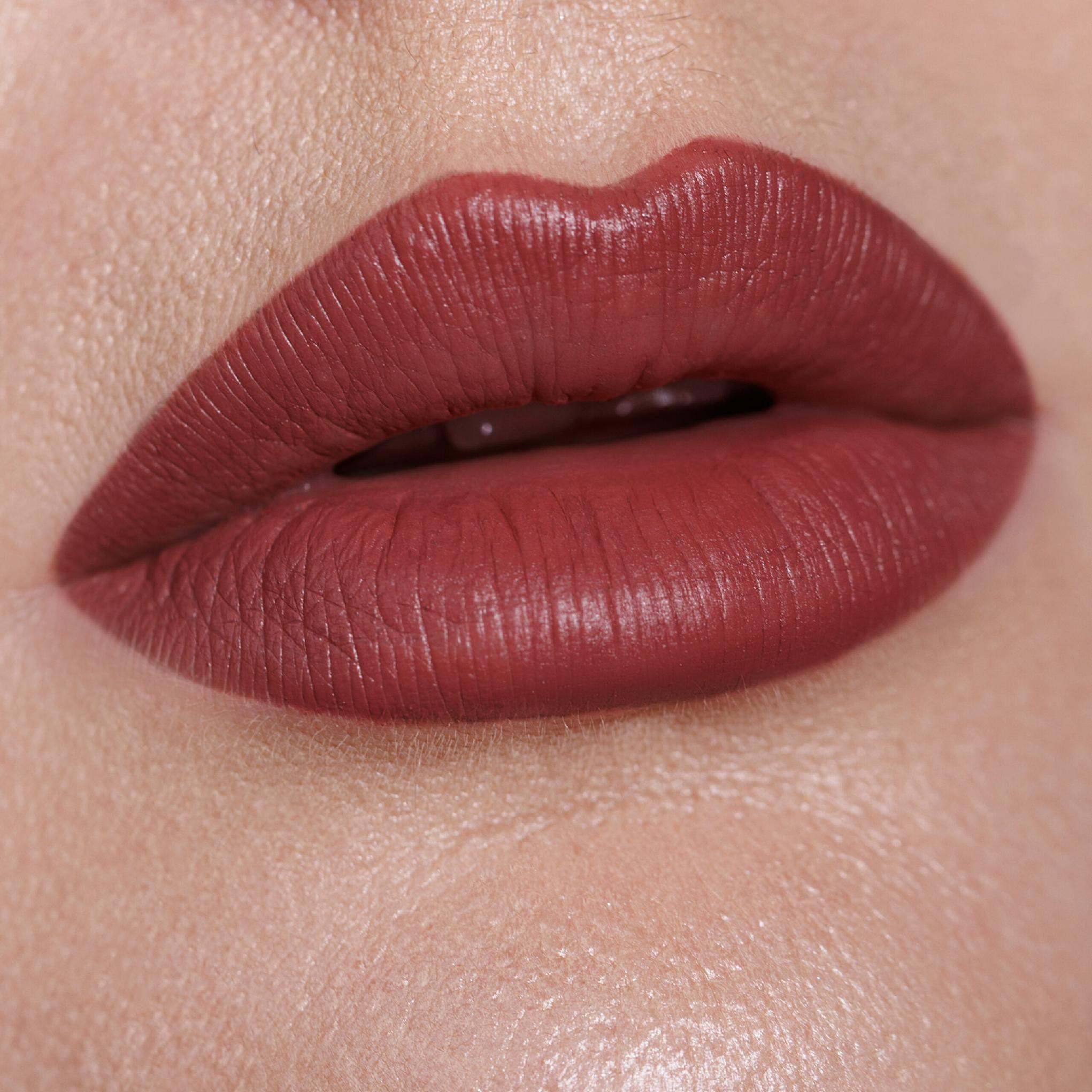 Color Cashmere Lip Liner