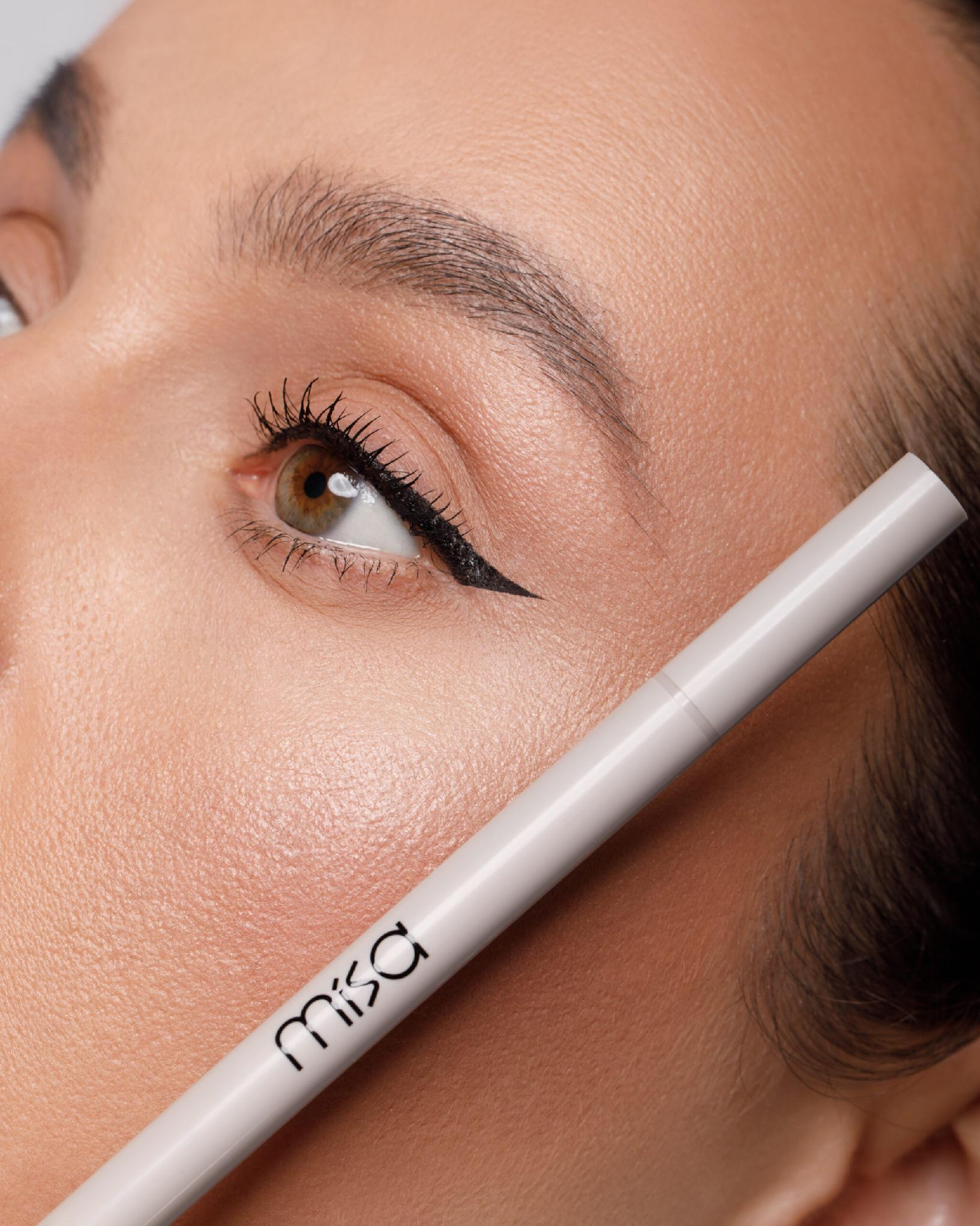 Intense Black Eyeliner Misa