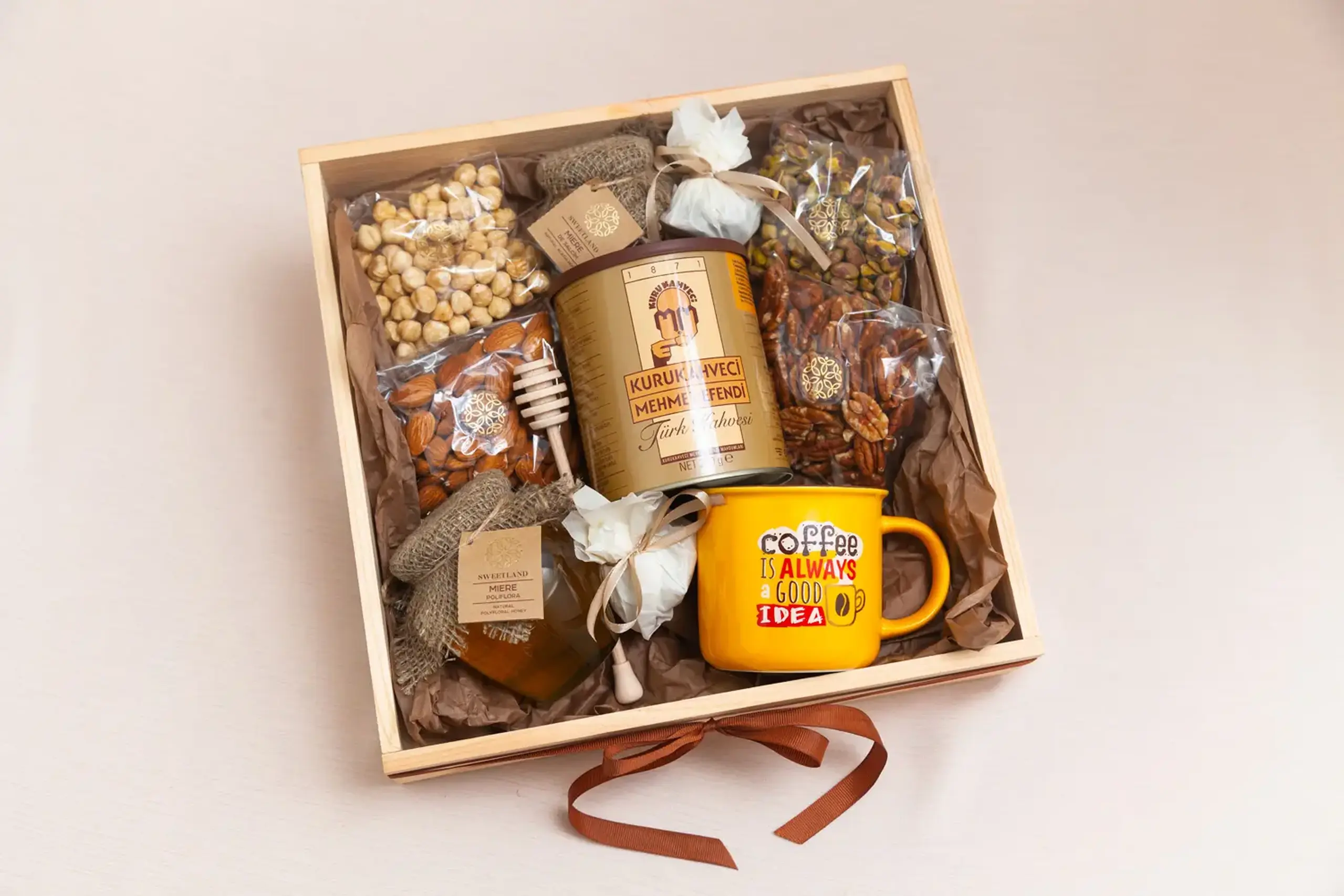 Set „Cafea și nuci”