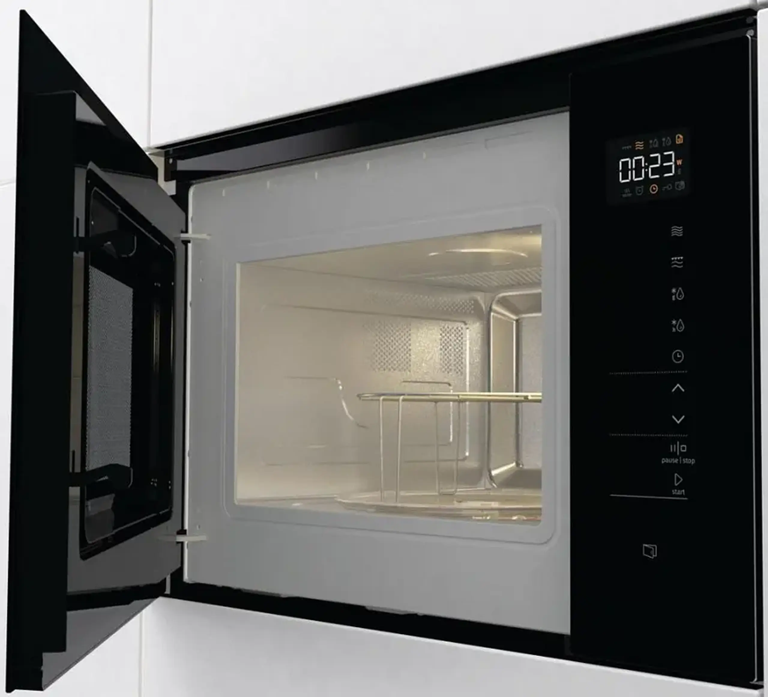 Cuptor cu microunde Gorenje BMI 251 SG3BG, Negru