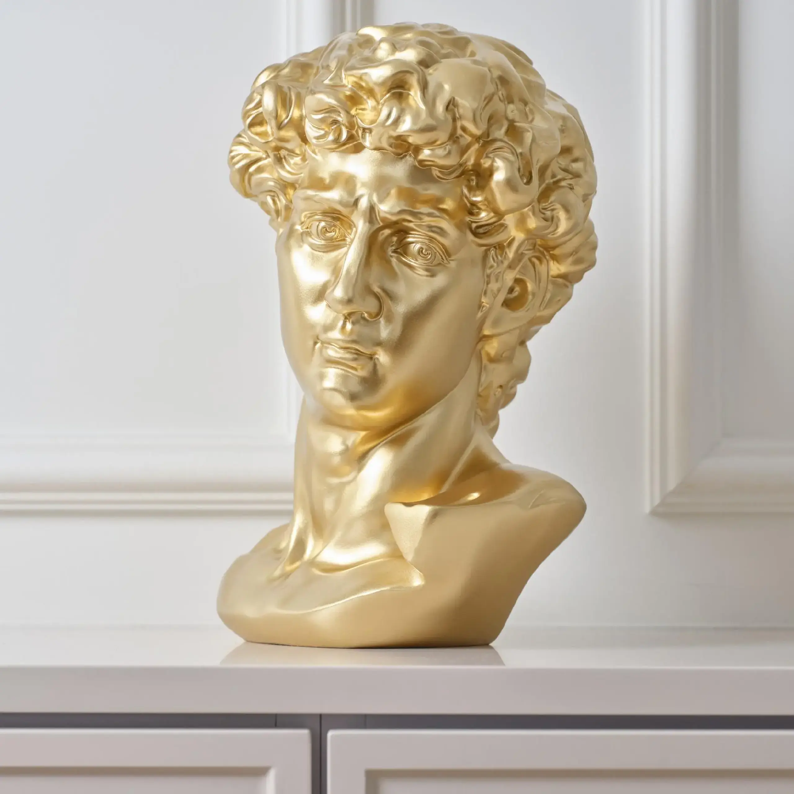 Figurină decorativă DAVIOS