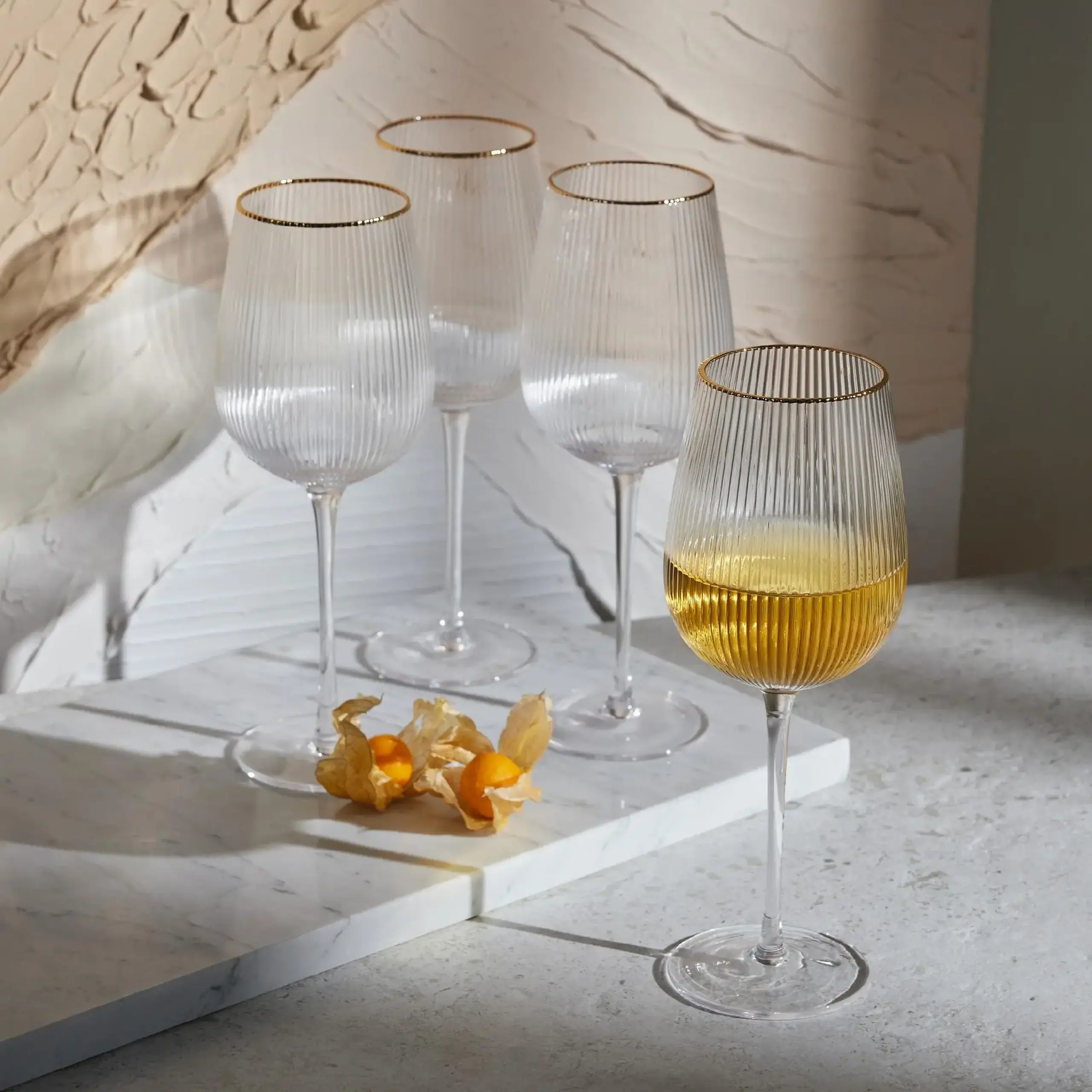 Set pahare pentru vin VANESAS