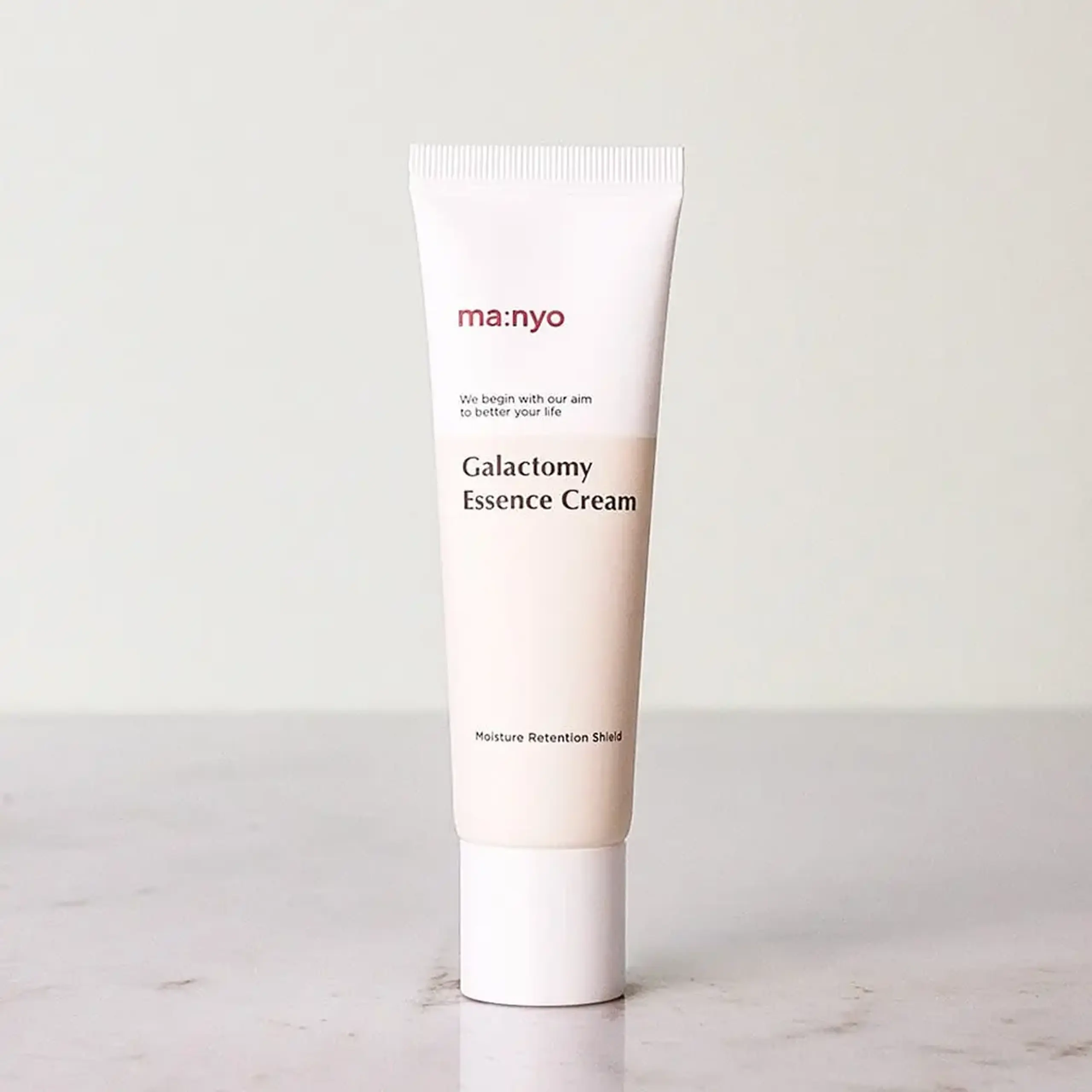 Cremă hidratantă cu conţinut de galactomices Manyo Factory Galactomy Essence Cream 50 ml