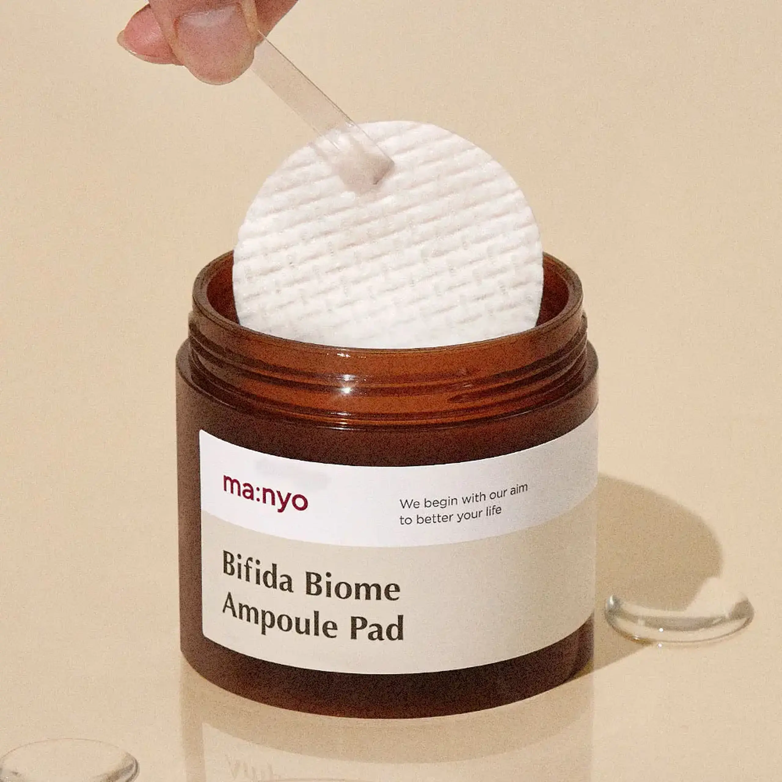 Paduri hidratante cu acizi PHA Manyo Bifida Biome Ampoule Pad 70buc