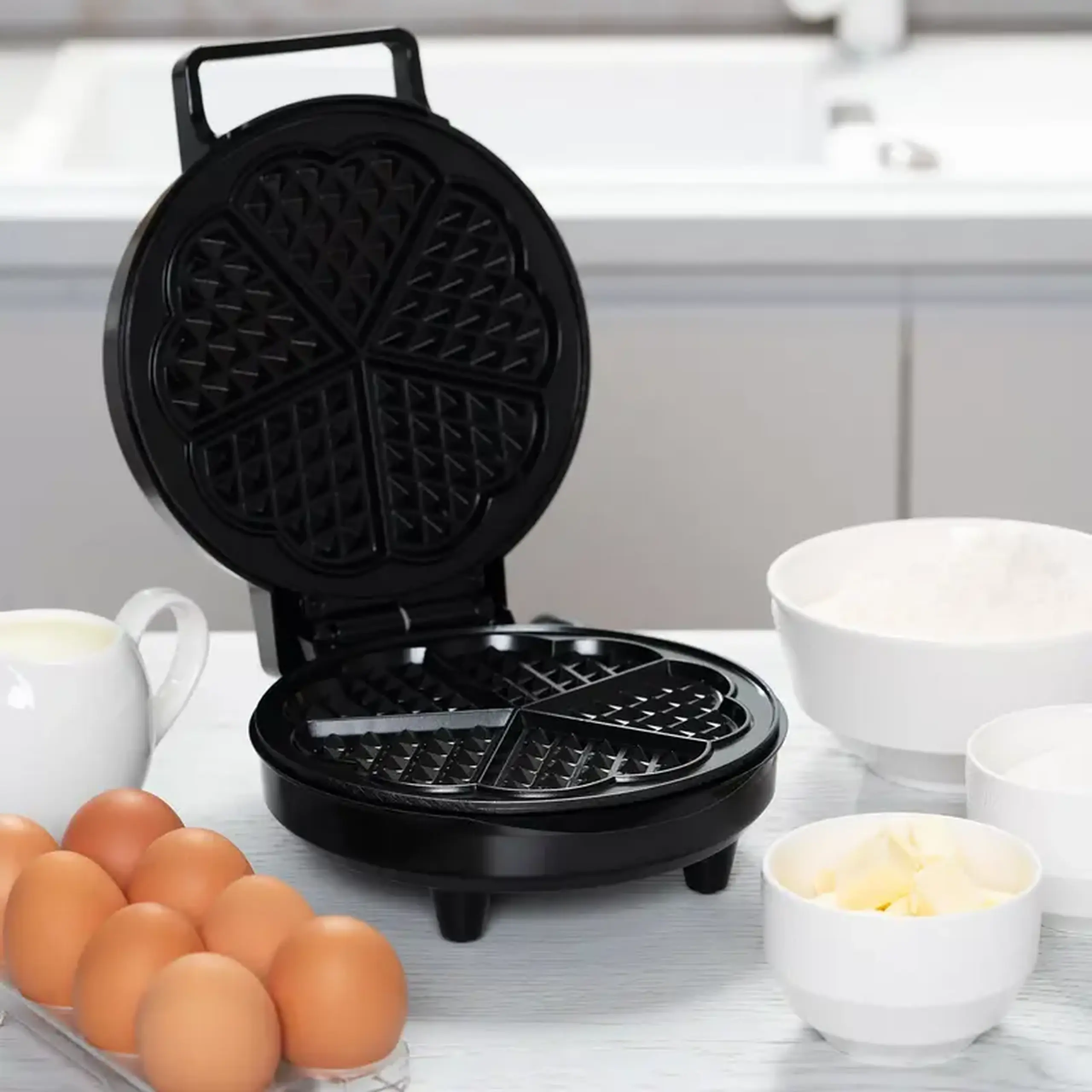 Aparat pentru vafe Ardesto SM-L100RHEART, Negru