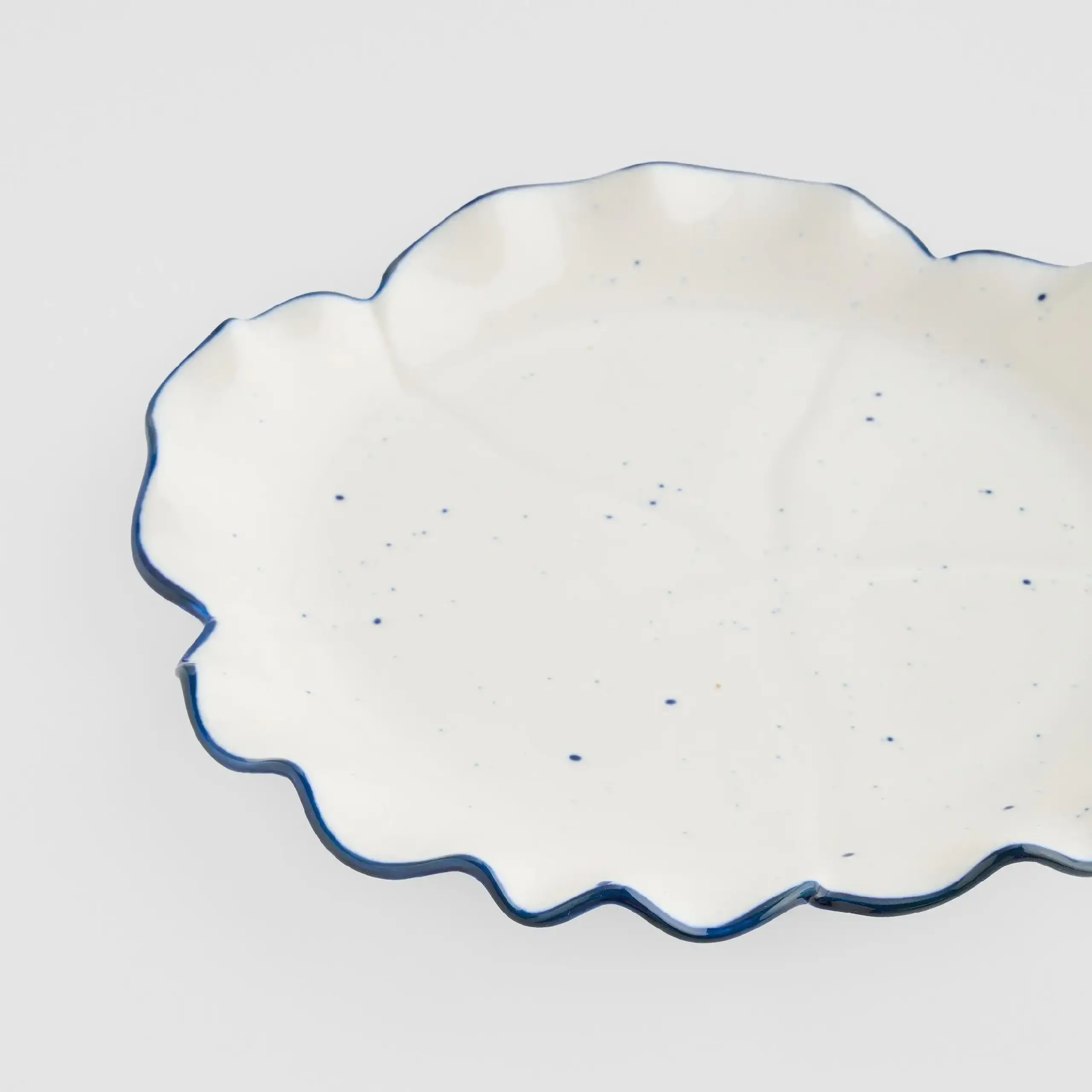 Platou decorativ FRILLINA
