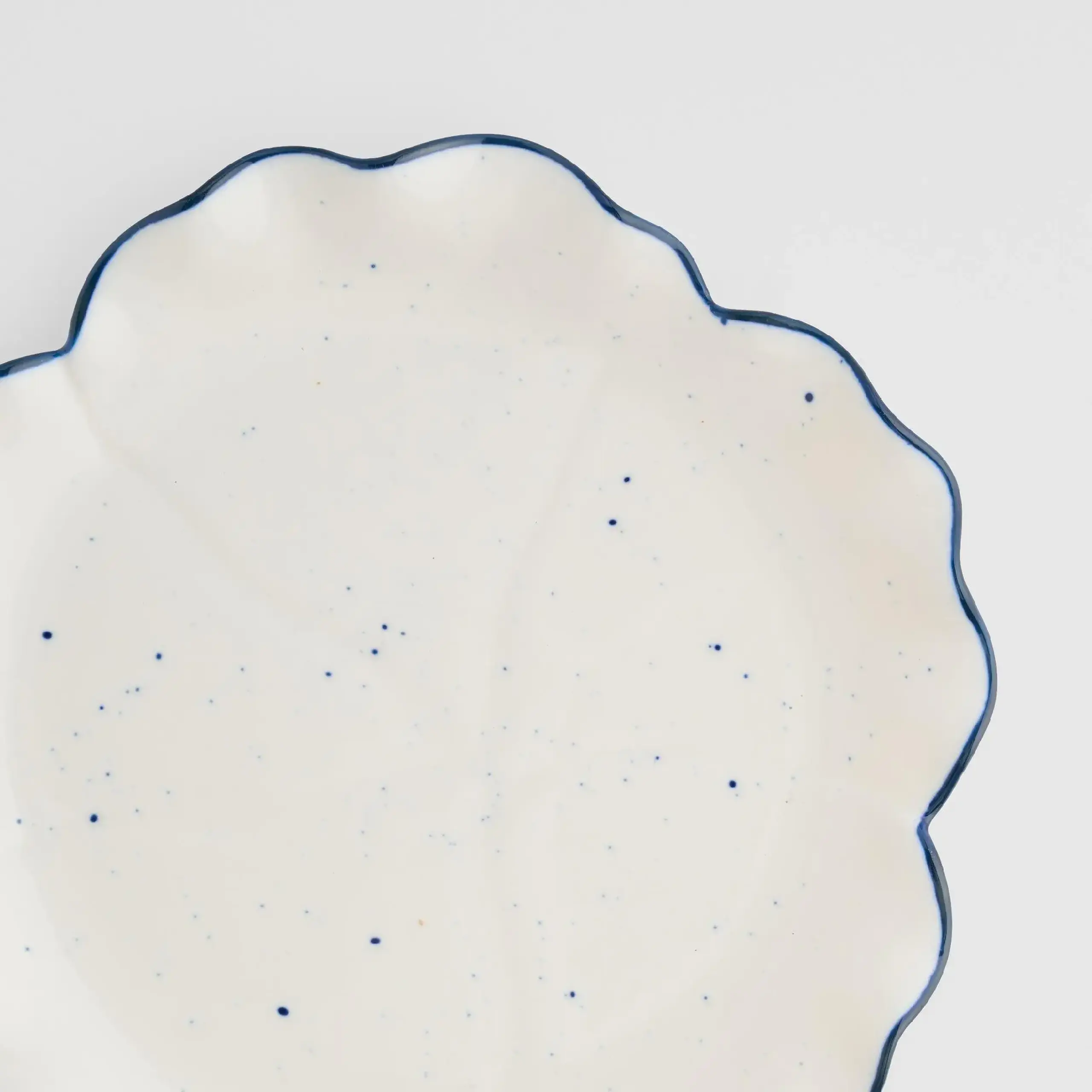 Platou decorativ FRILLINA