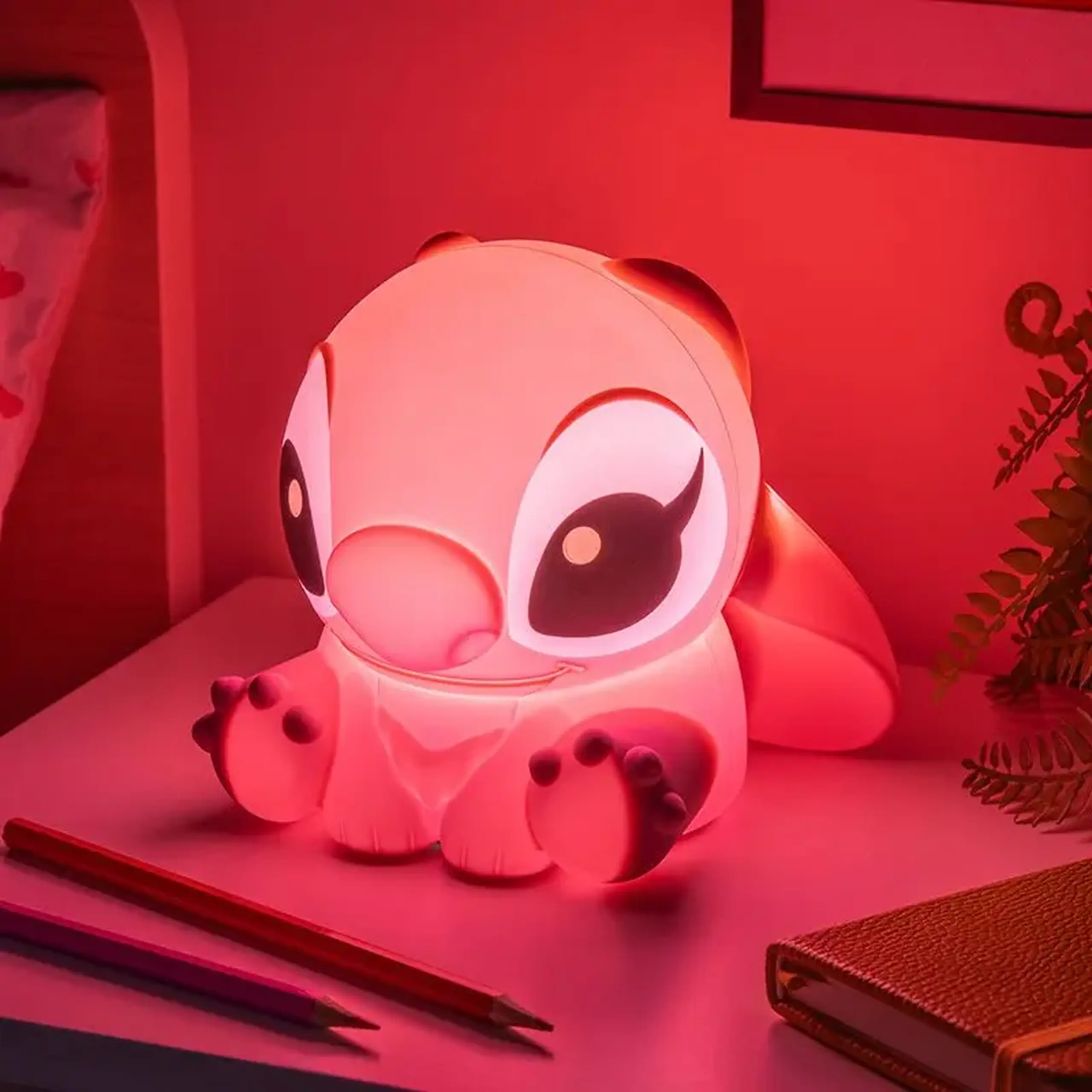 Lampă de noapte Paladone Angel SquishyGlo Silicone Light, Roz