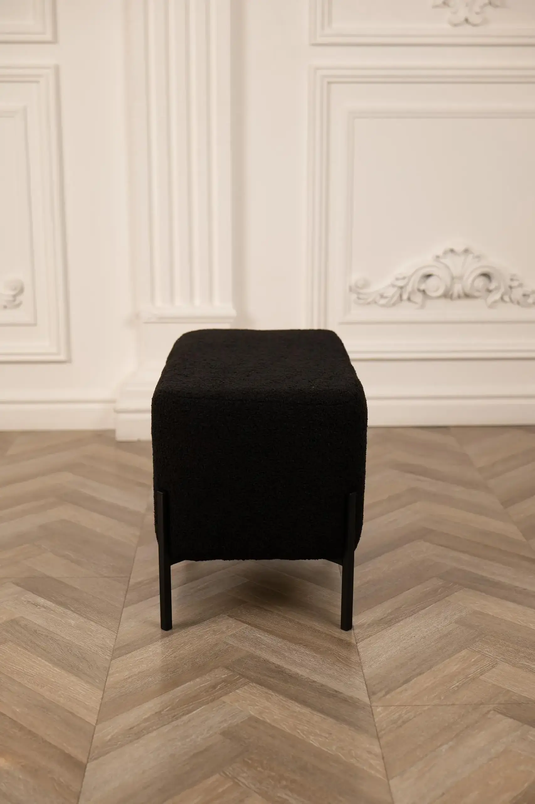 Bancheta Nex Home Teddy, picioare din metal, 63x34x42 cm, 50 Negru