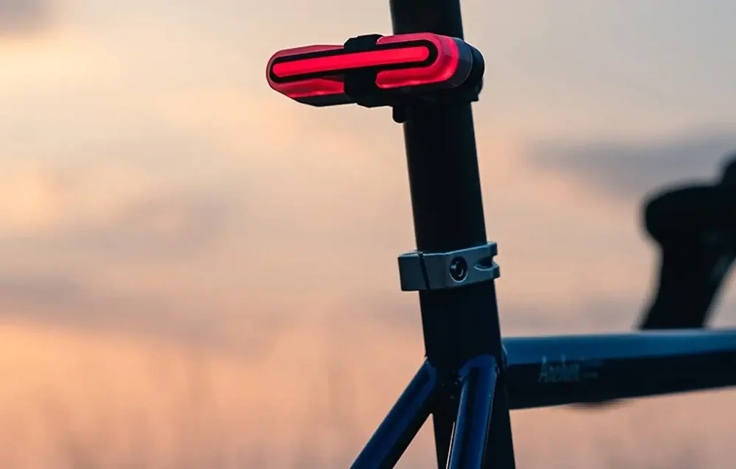 Lanterna spate pentru bicicleta ROCKBROS REX01 - 24120004001