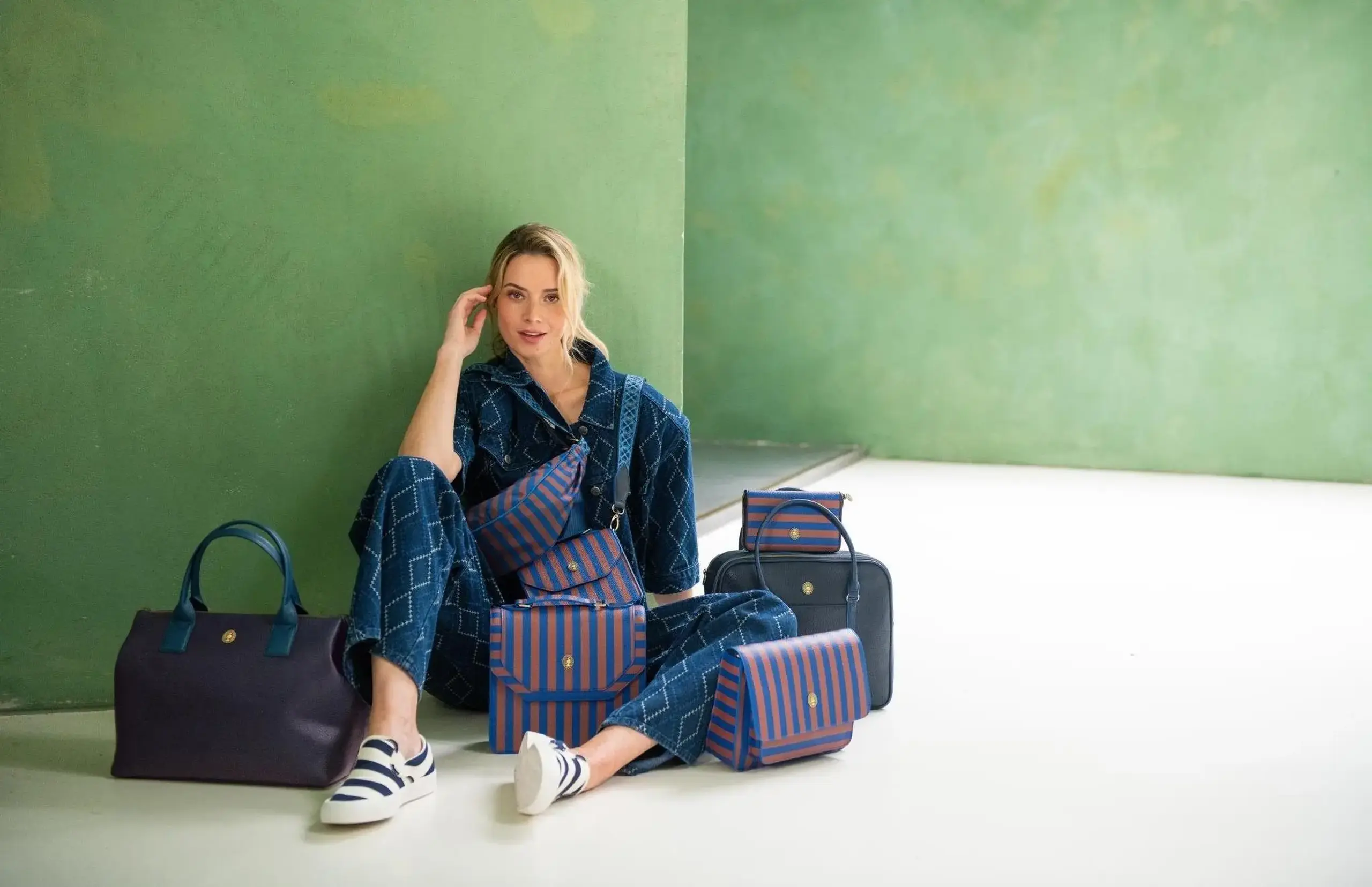 Geanță Frances Cross Body medie, Stripe, albastru
