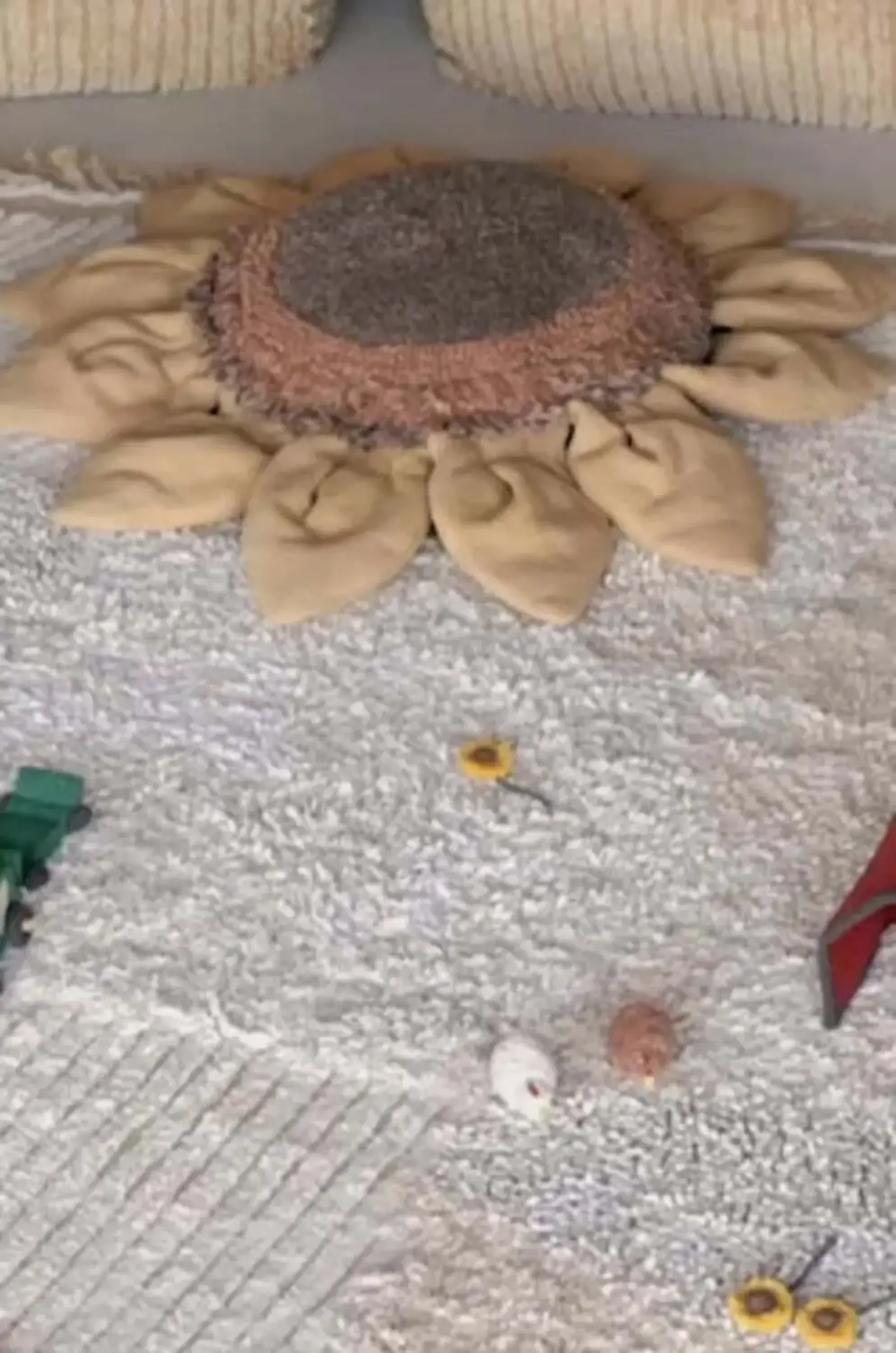 Pernă de podea „Sunflower” — Lorena Canals