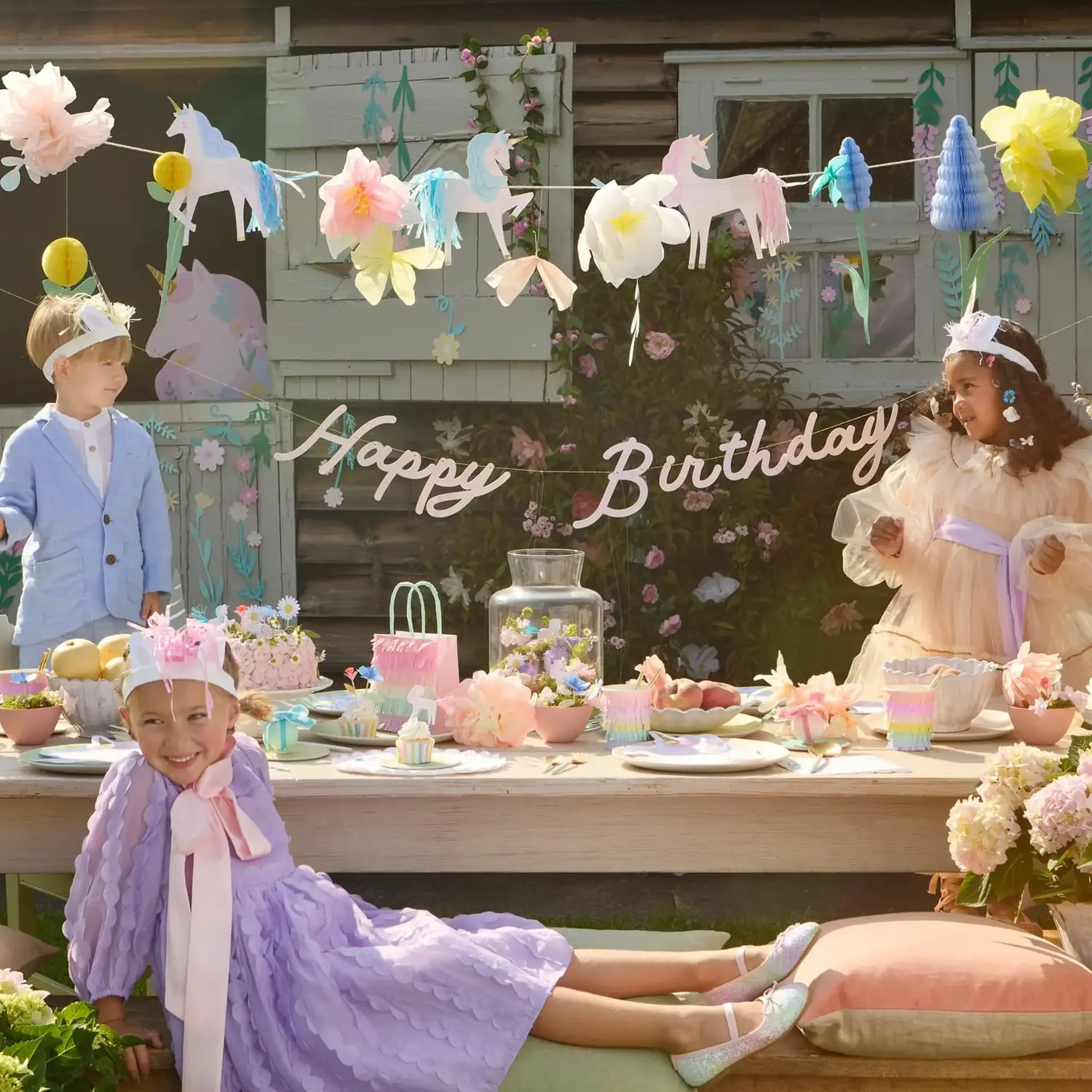 Set de două ghirlande Meadow Unicorns, 2,44 m — Meri Meri