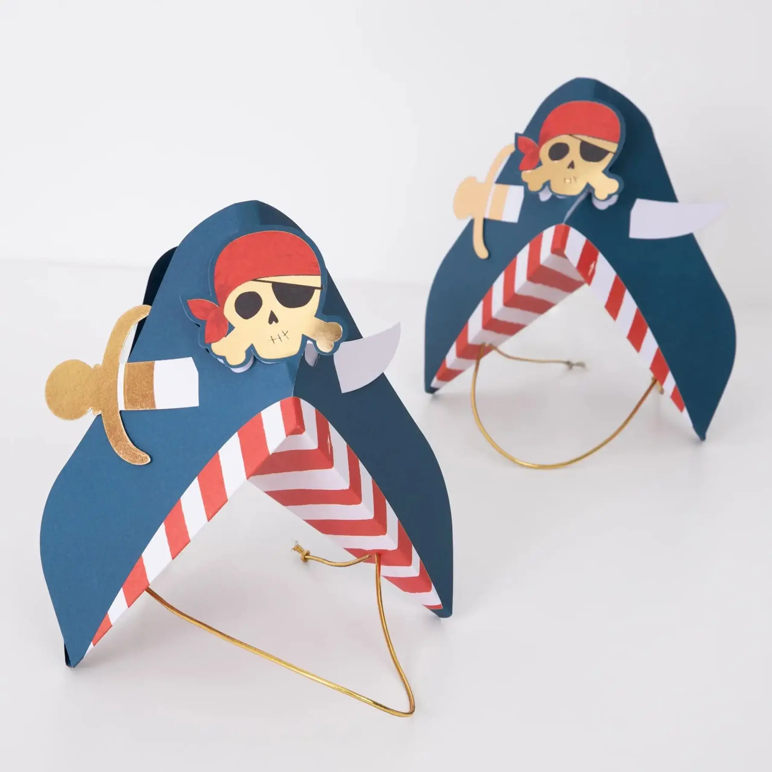 Set de 8 pălării Blue Pirate, 4 modele — Meri Meri