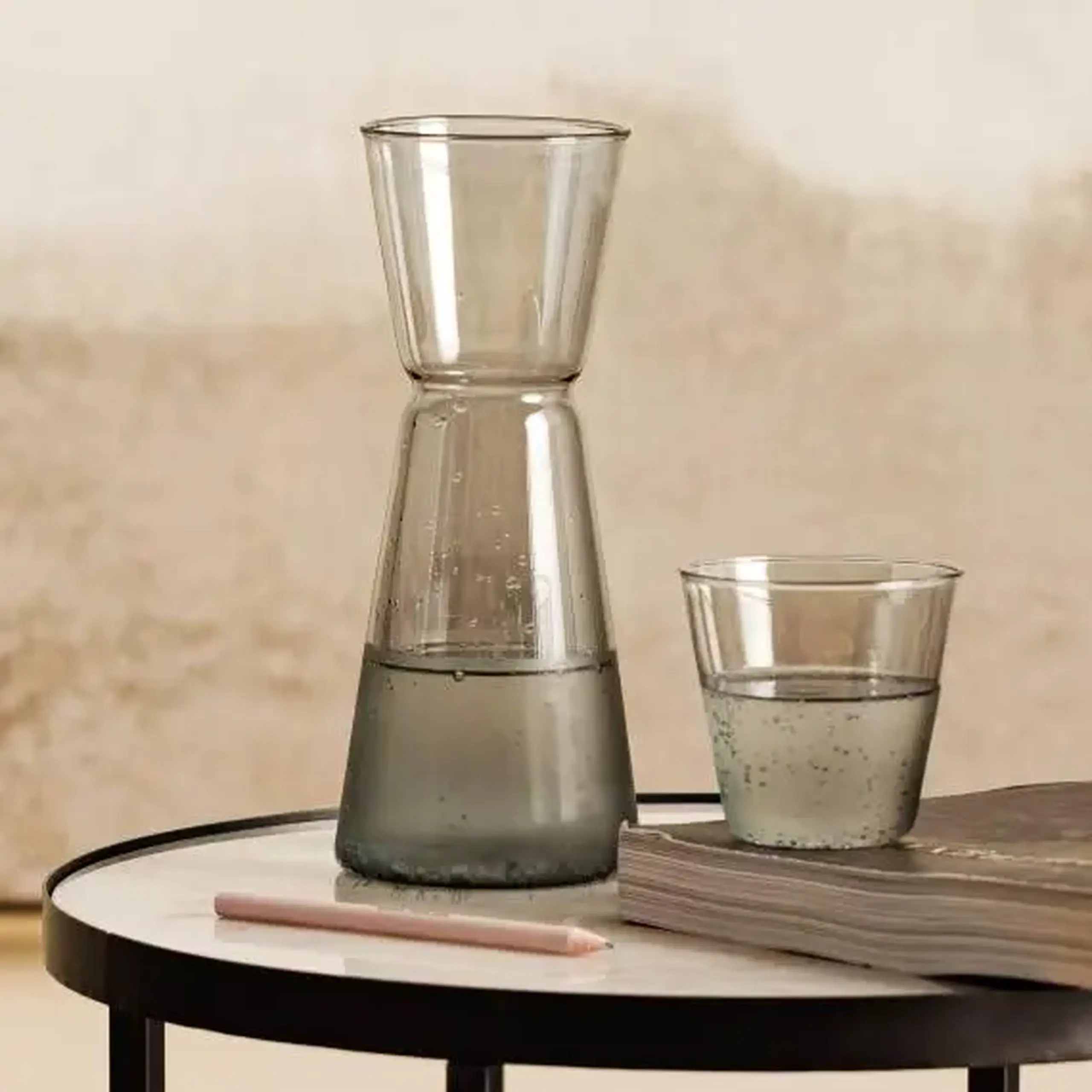 Set pahare cu carafă UNA