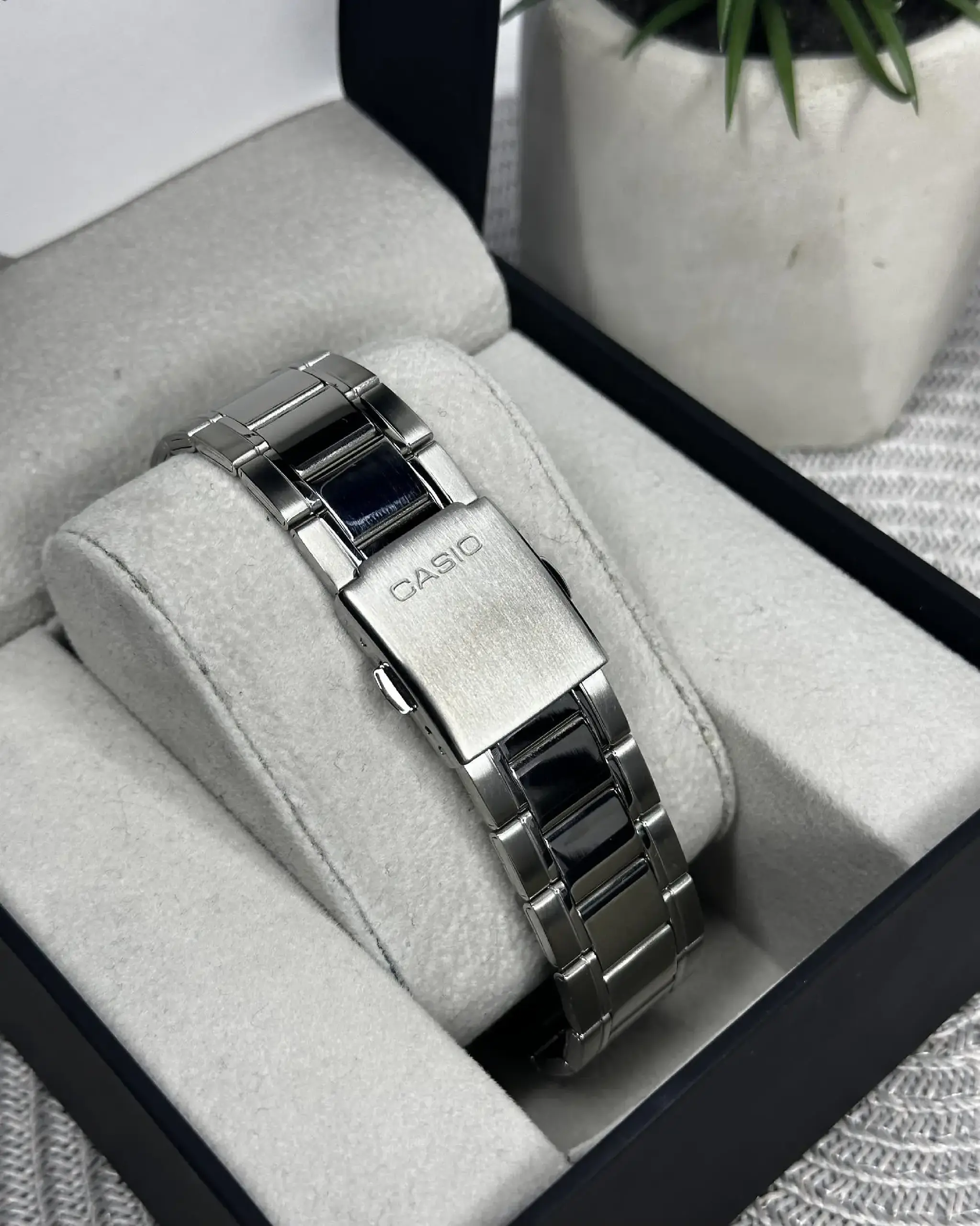 Casio MTP-1374D-2AVDF