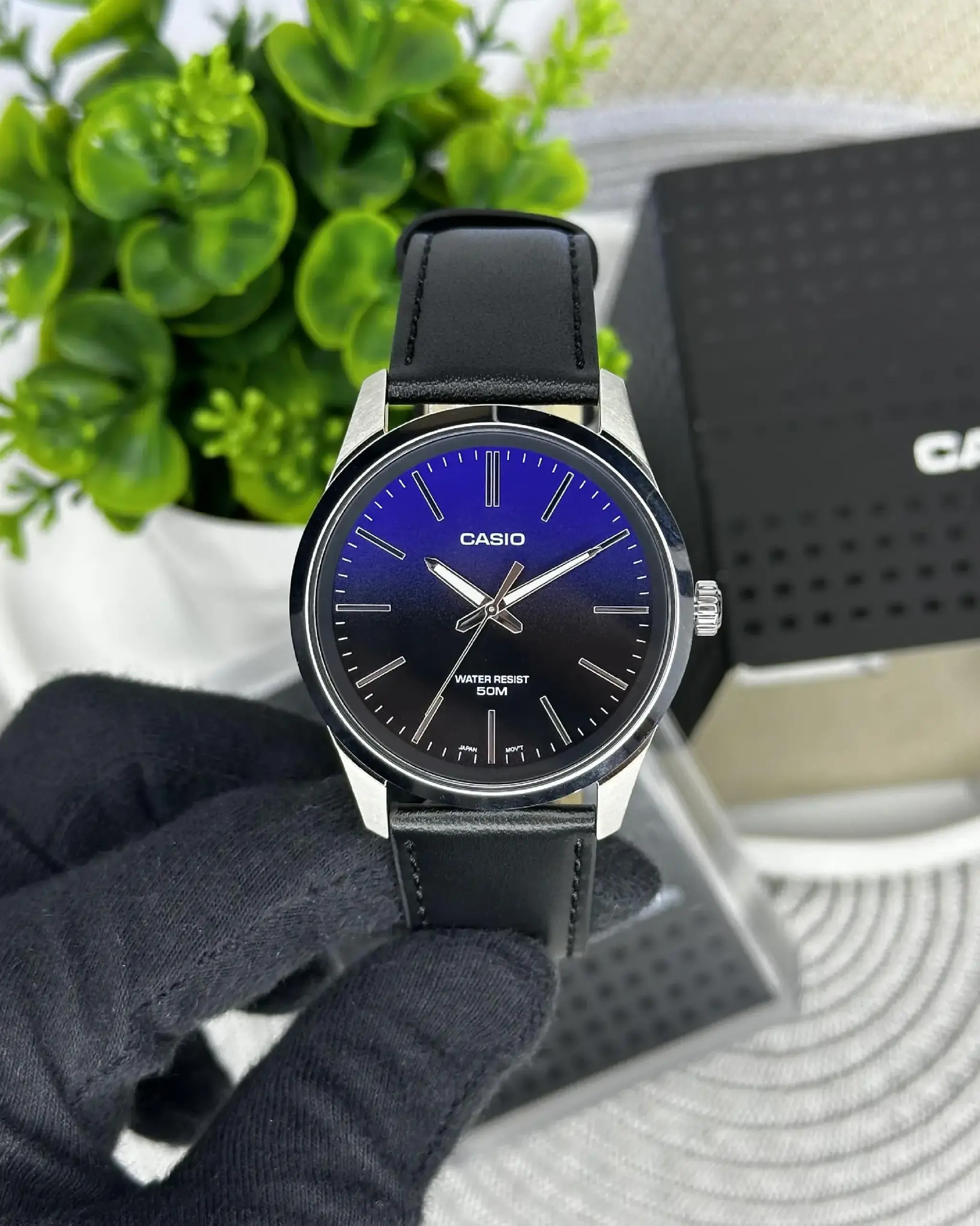 Casio MTP‑E180L‑2AVDF