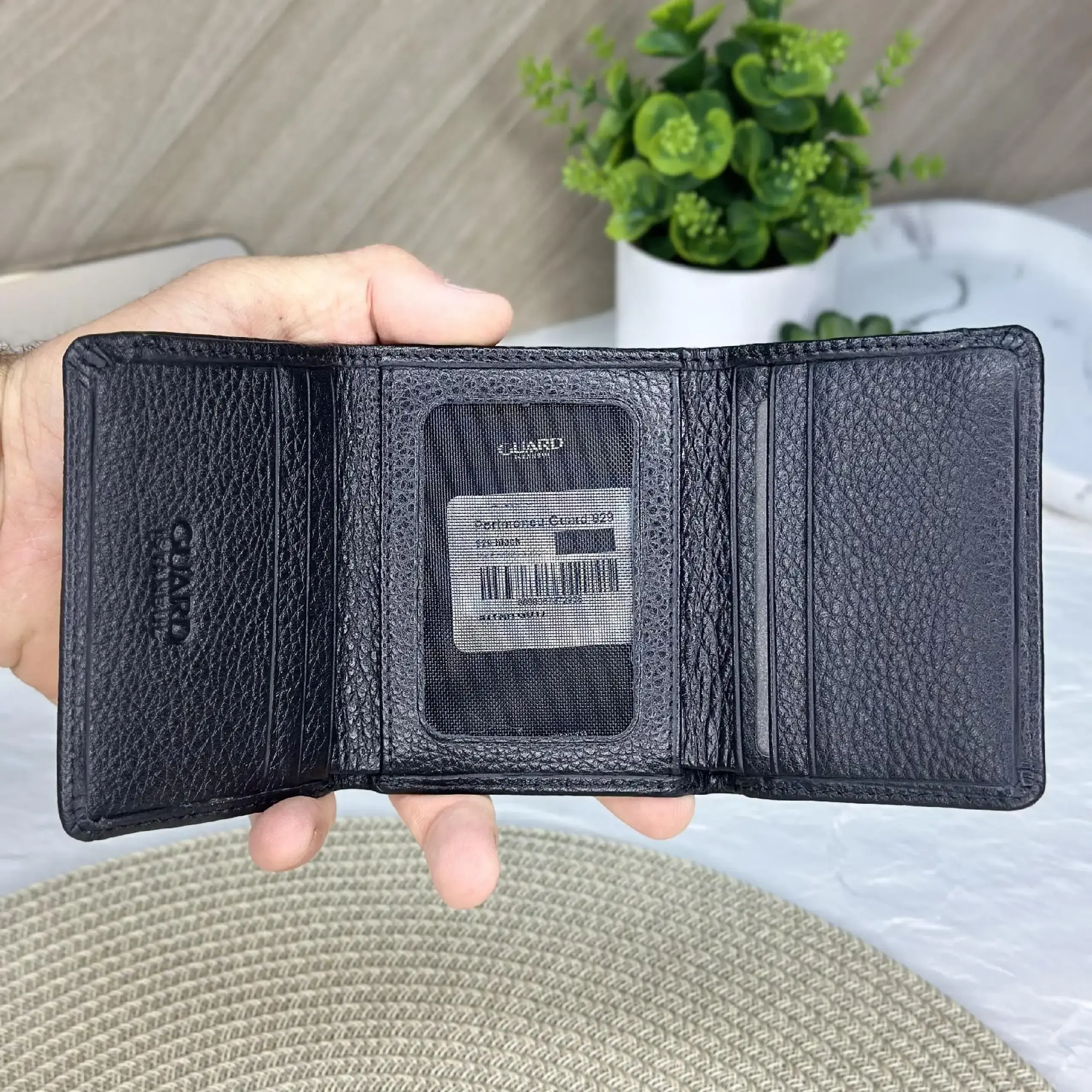 Portmoneu Guard 829N