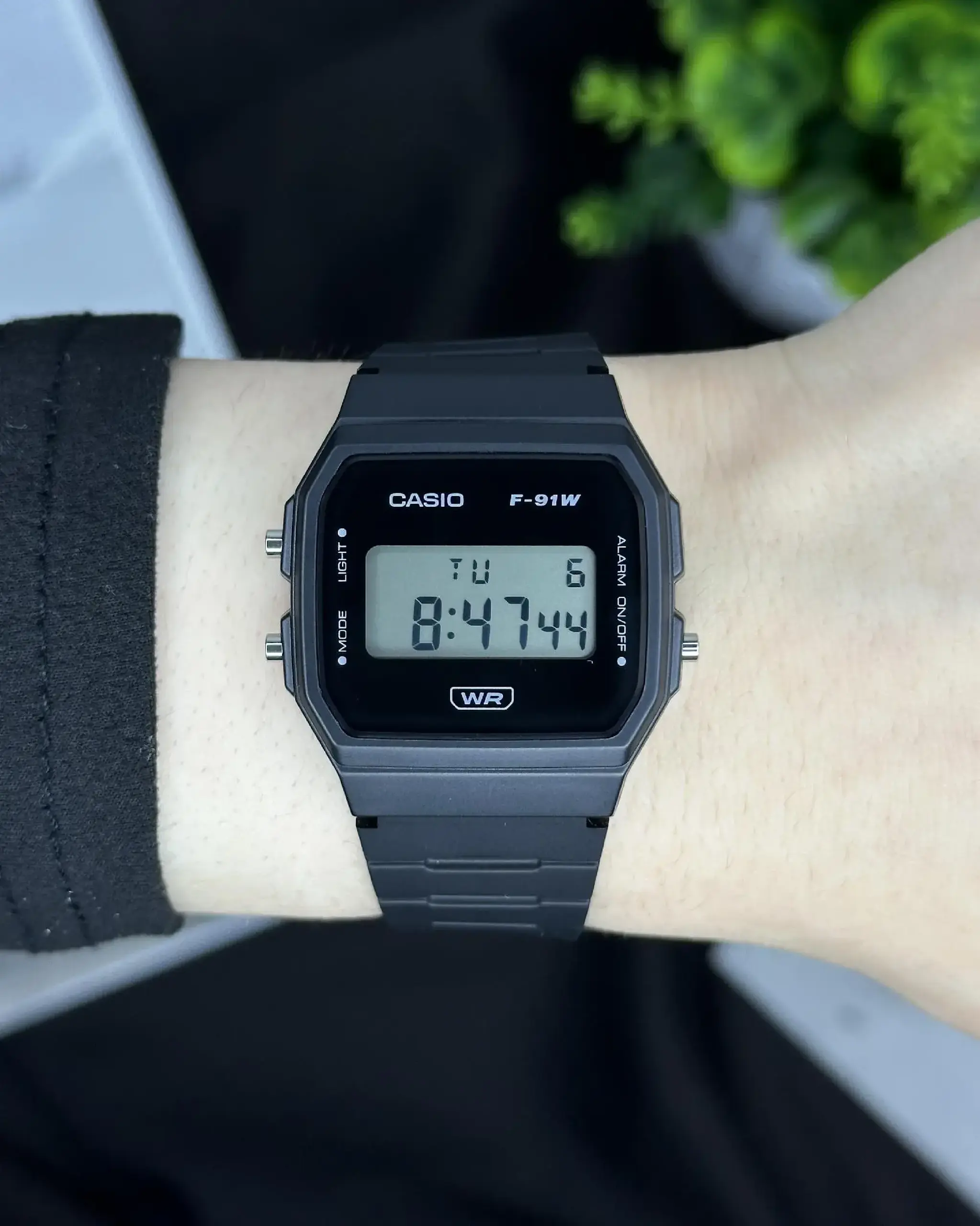 Casio F-91WB-1ADF