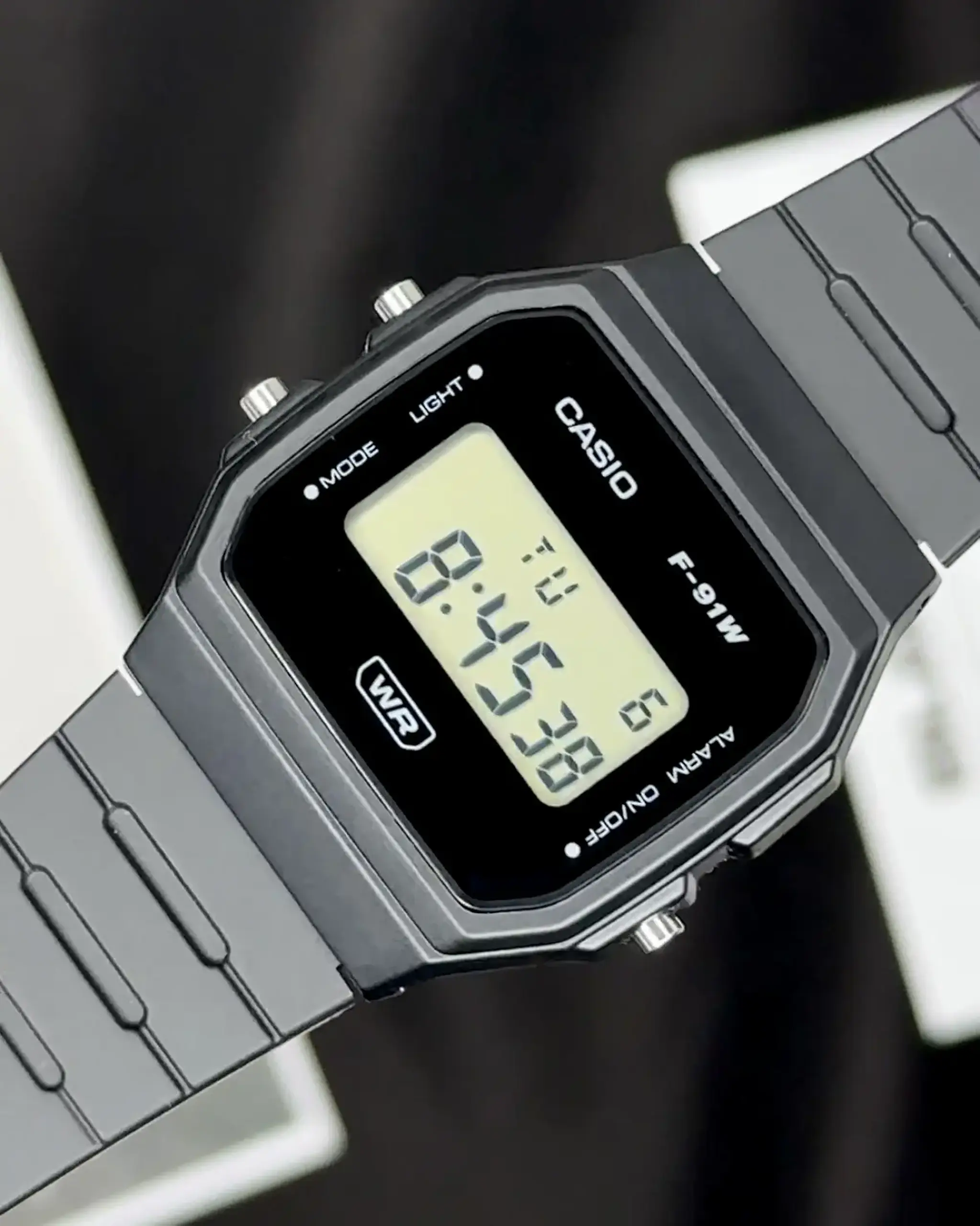 Casio F-91WB-1ADF