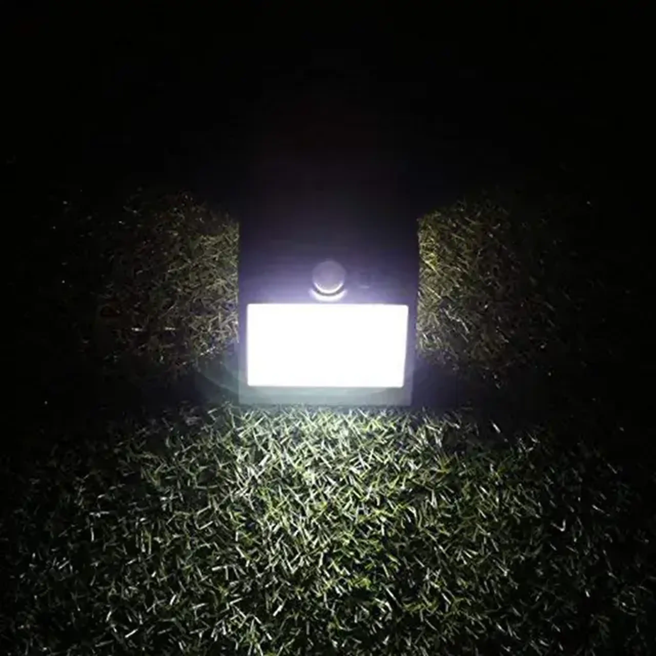 Felinar LED cu panou solar + senzor de miscare Elmos LSD-SWL 2 W 260 lm