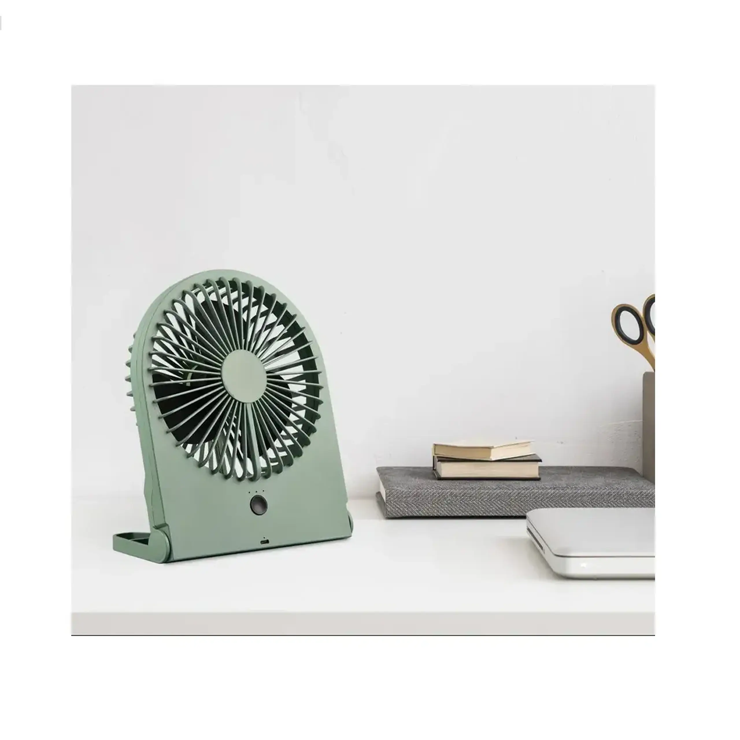Ventilator de masă BREEZY 2 W 5 V Trio