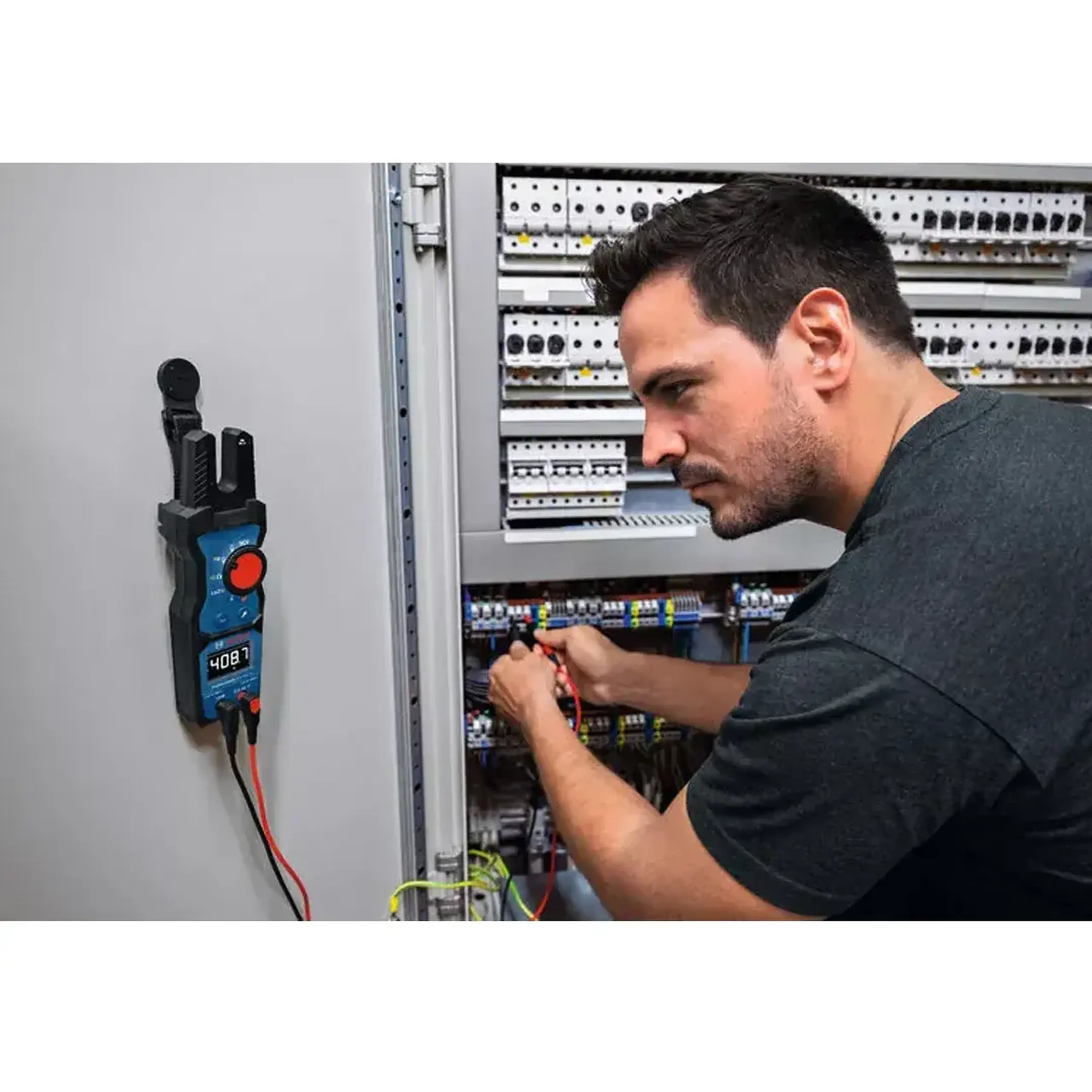 Tester tensiune GFM 1000-15 0 - 200 A 0 - 1000 V Bosch