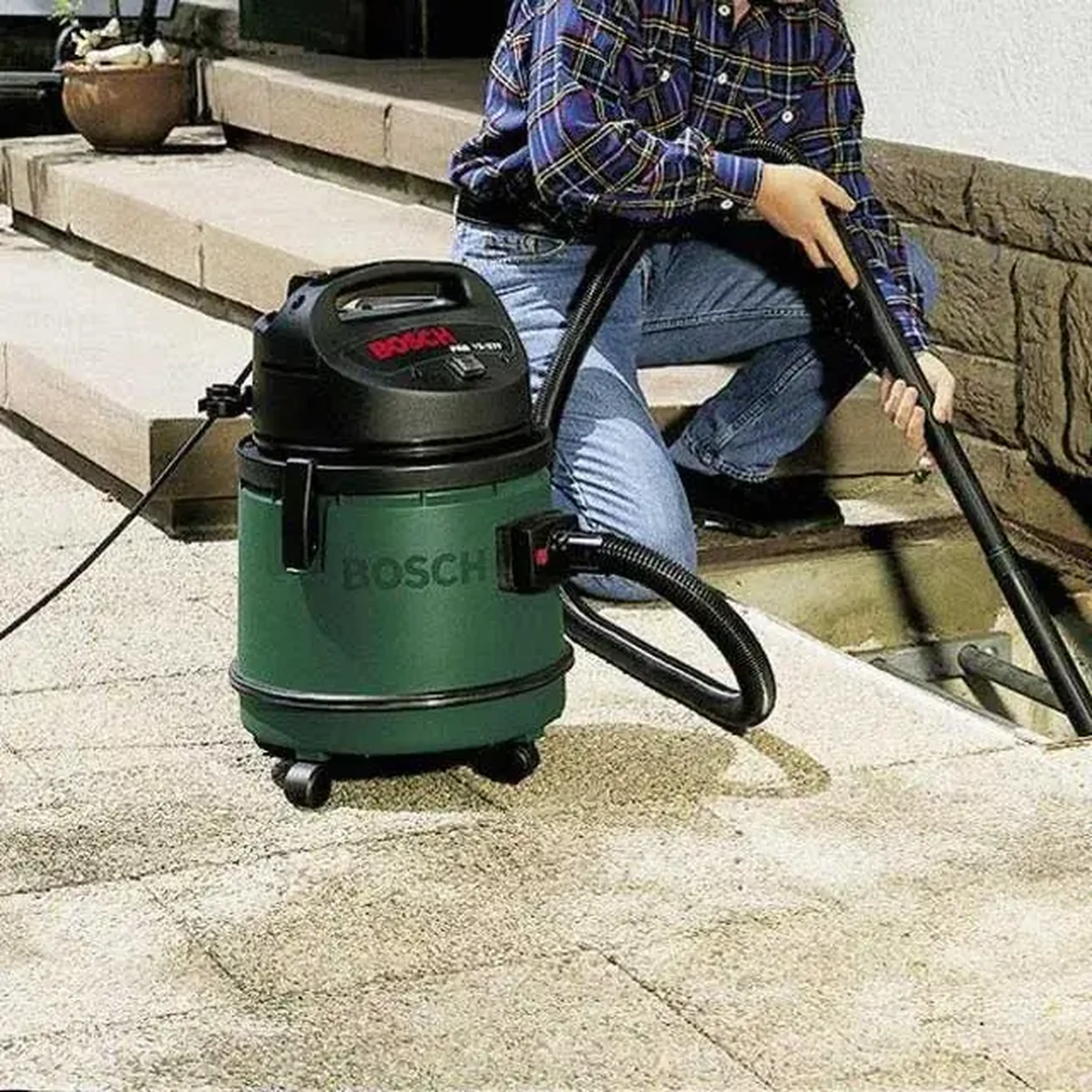 Aspirator AdvancedVac 20 1200 W 220 - 240 V 260 mbar 20 l Bosch