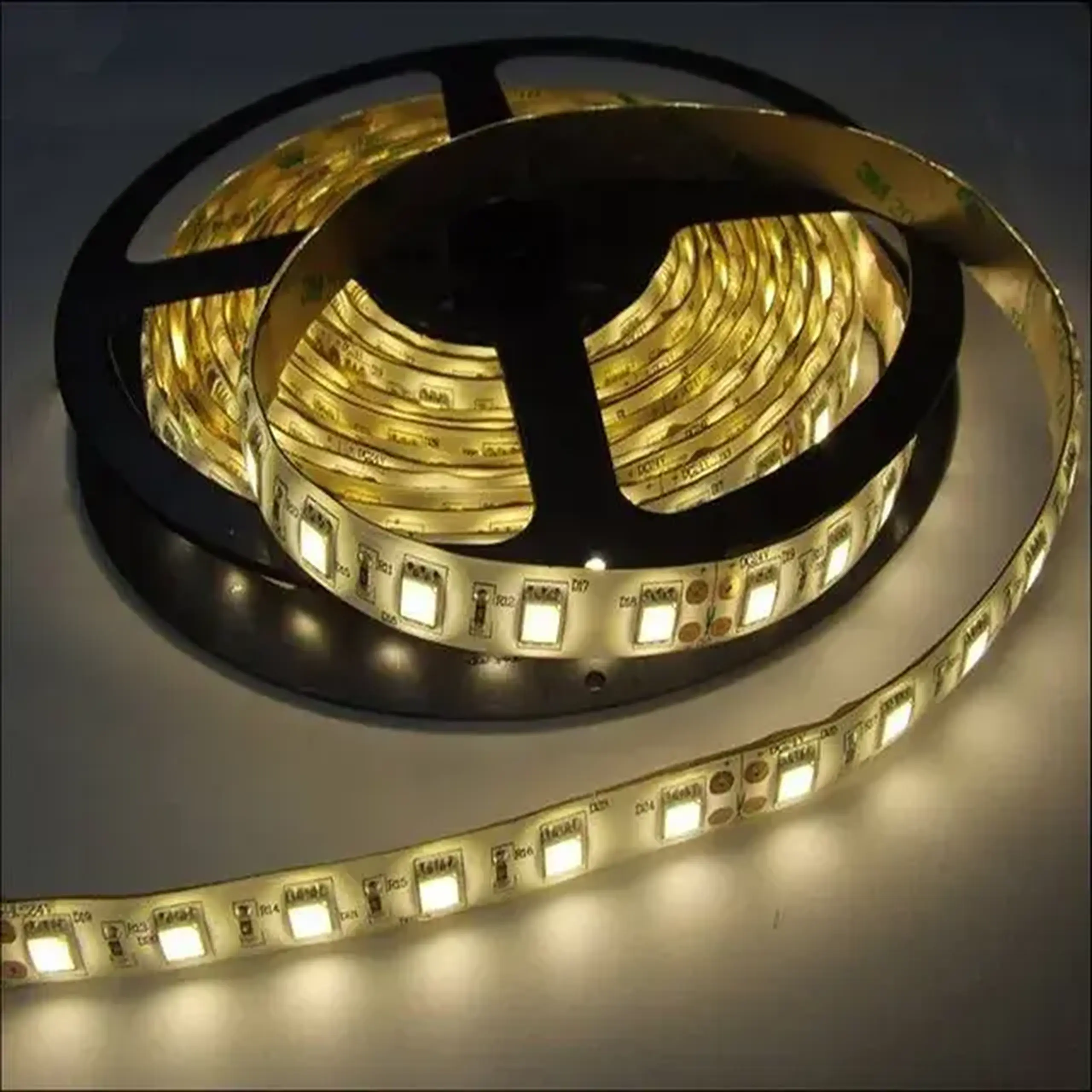 Bandă LED Elmos LR4 14.4 W/m 12 V 5 m 2700 K IP44 - Temperatura culoare (K) 2700 K