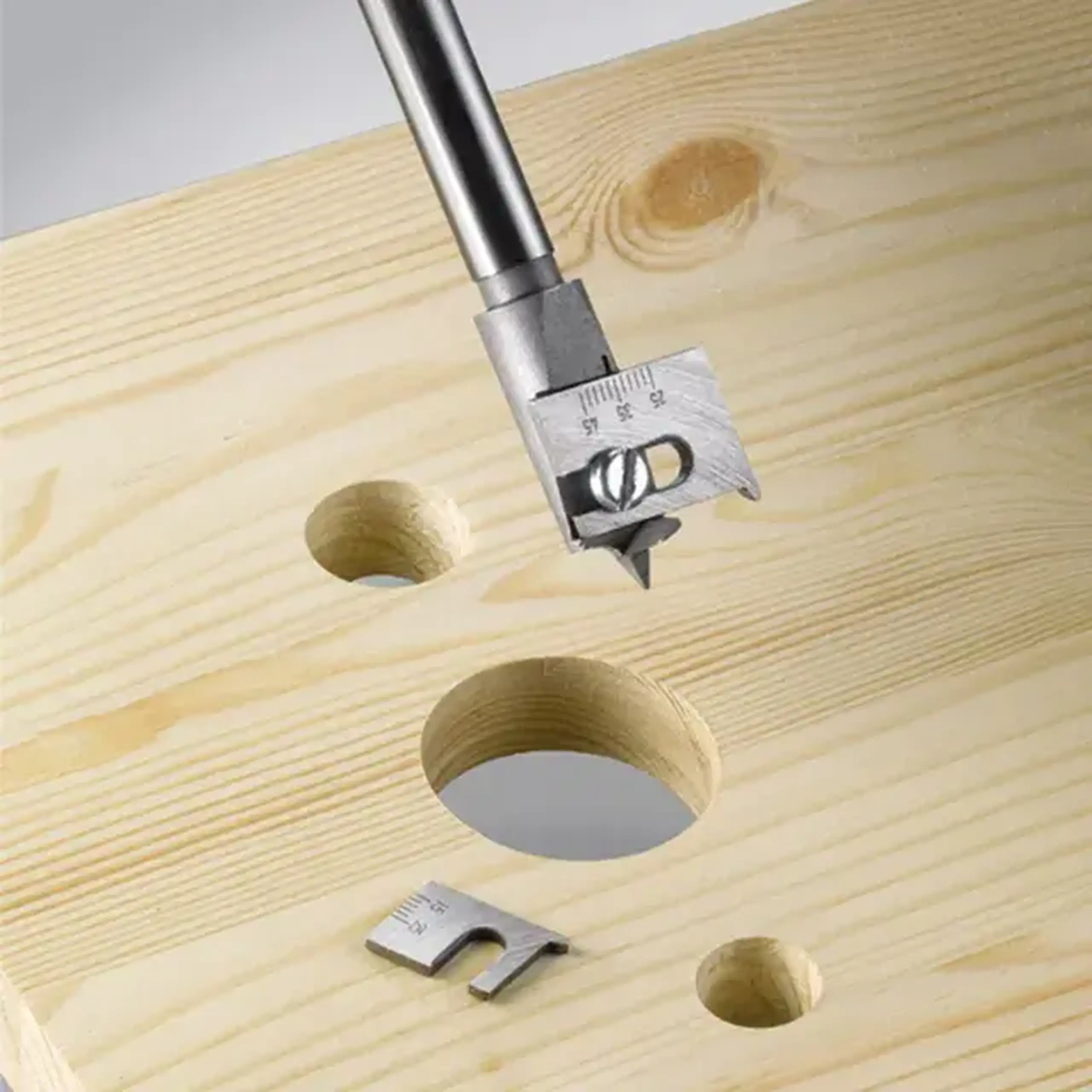Burghiu reglabil pentru lemn 15 - 45 mm Oțel HSS Cilindric KWB