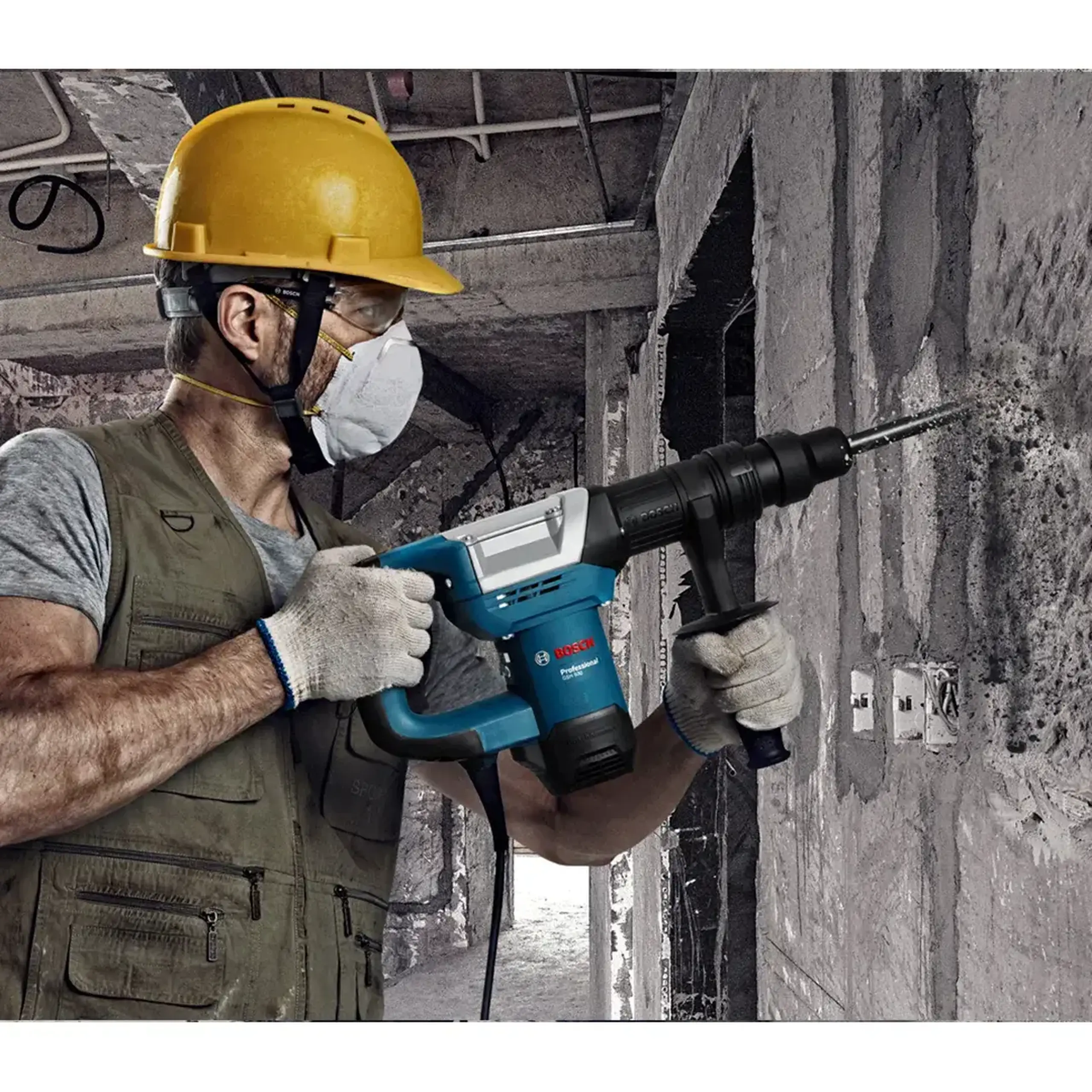 Ciocan demolator GSH500 1100 W 7,5 J 220 - 240 V 0 - 2900 percuții/min Bosch