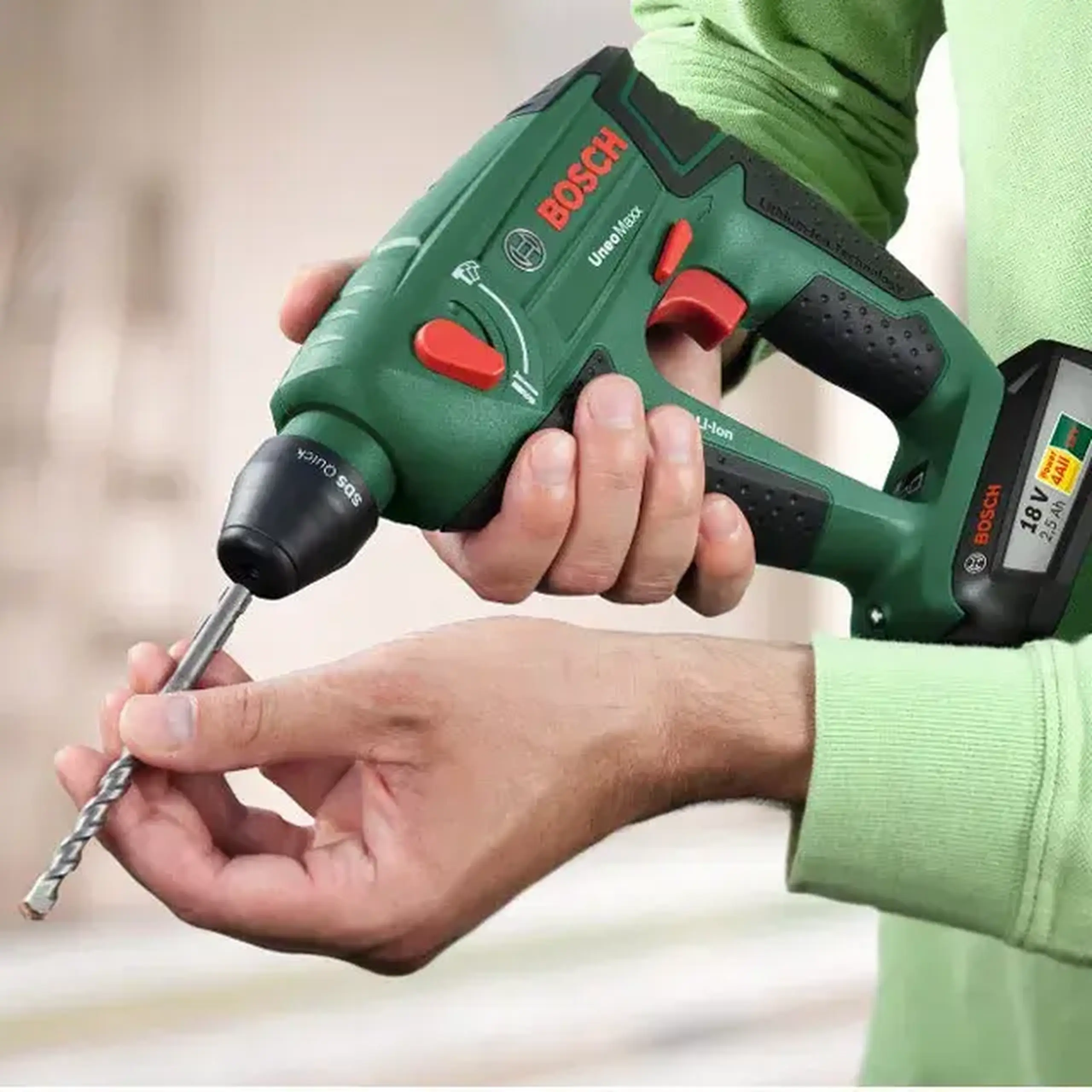 Ciocan rotopercutor SDS Quick Uneo Maxx (V) 18 V 0.6 J 0 - 5000 percuții/min Bosch - Greutatea 1.3 kg