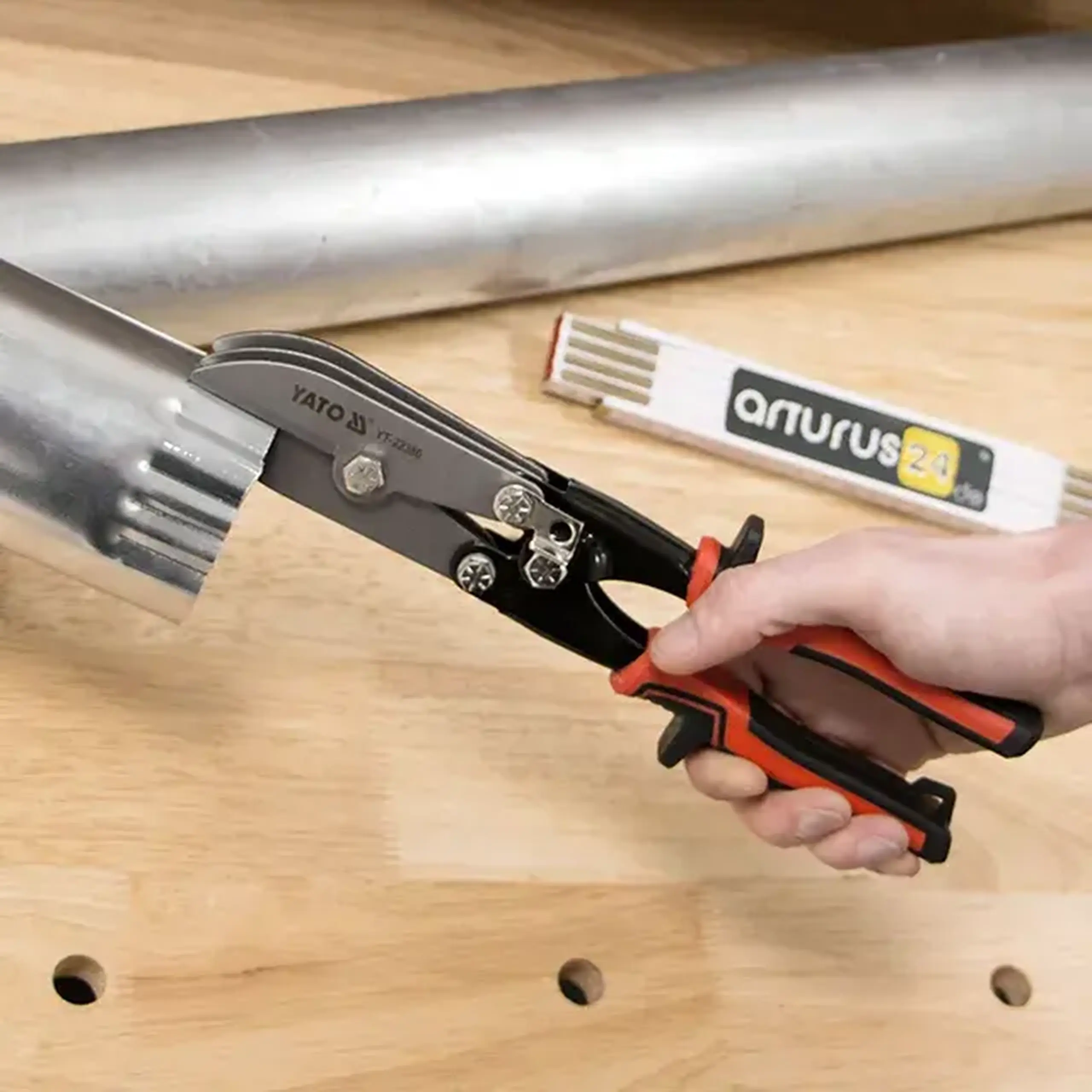 Cleste de gofrat burlane 260 x 45 mm Yato