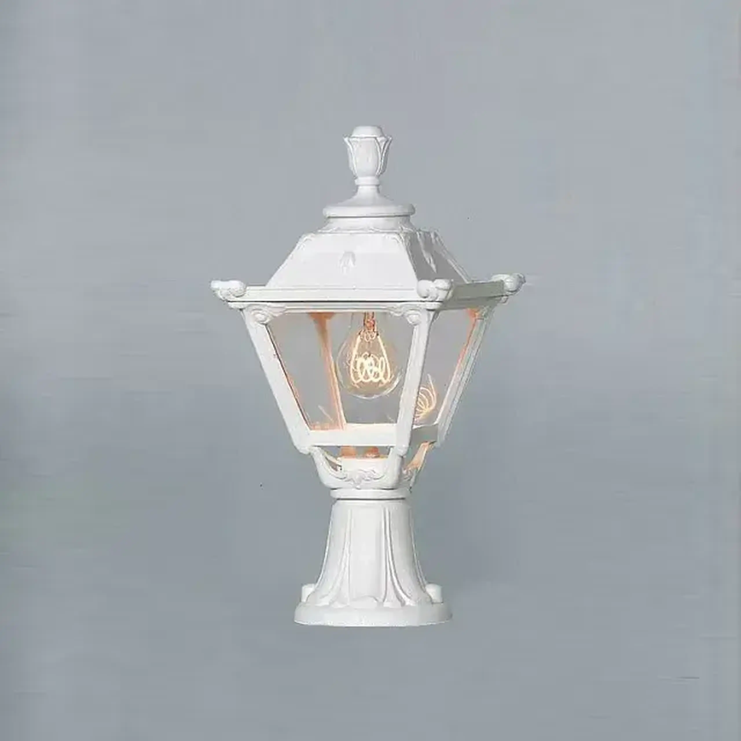 Corp de iluminat MINILOT/GOLIA 60 W E27 220 - 240 V IP55 Fumagalli - Culoare Alb/Transparent