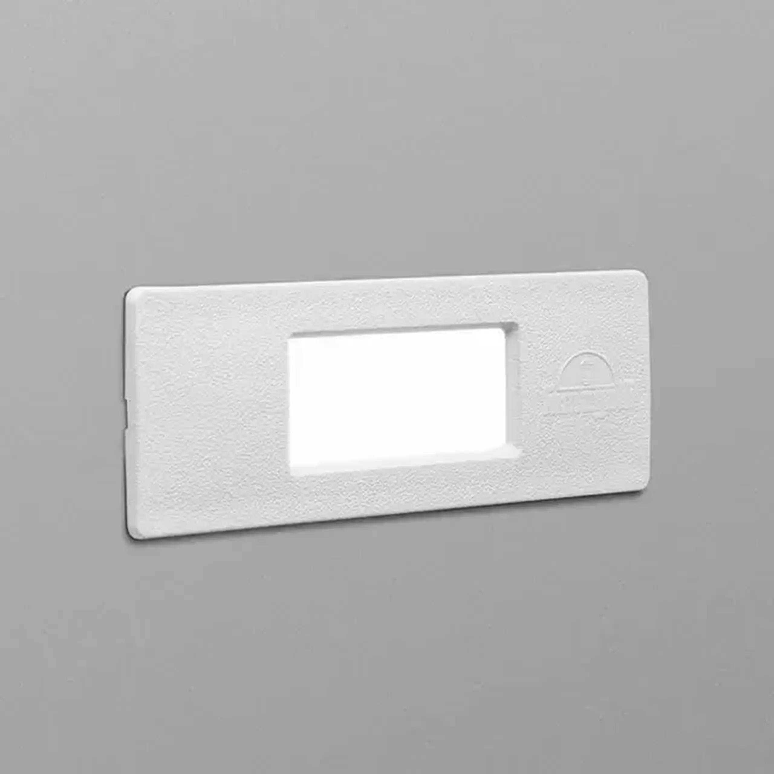 Corp de iluminat NINA 150 3.2 W R7S 2700 - 4000 - 6500 K 220 - 240 V IP55 Fumagalli - Culoare Alb/Opal