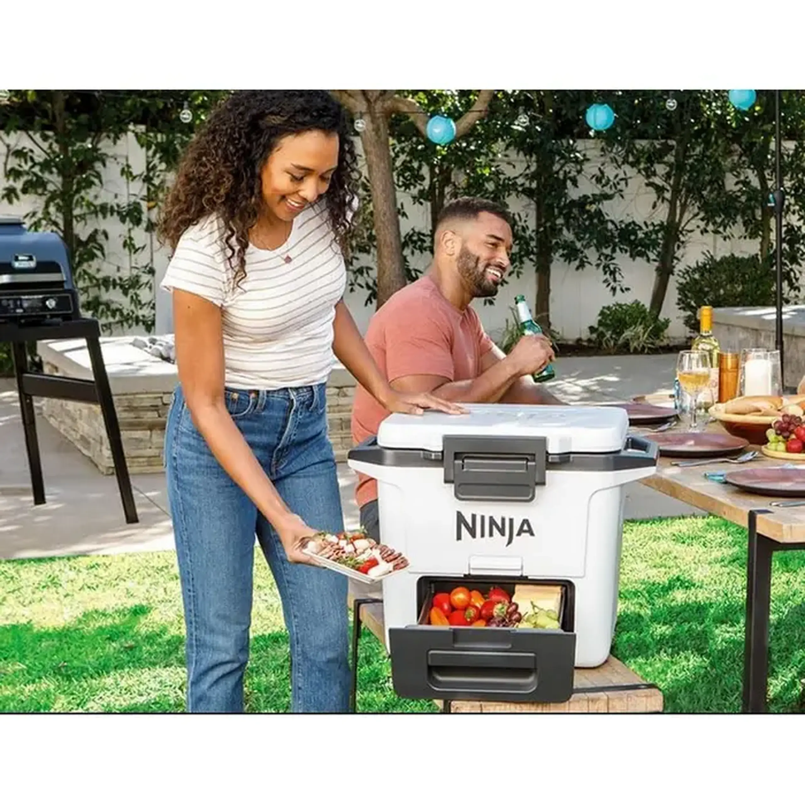 Geanta frigorifica Ninja FB131EUWH, 28L, Alb