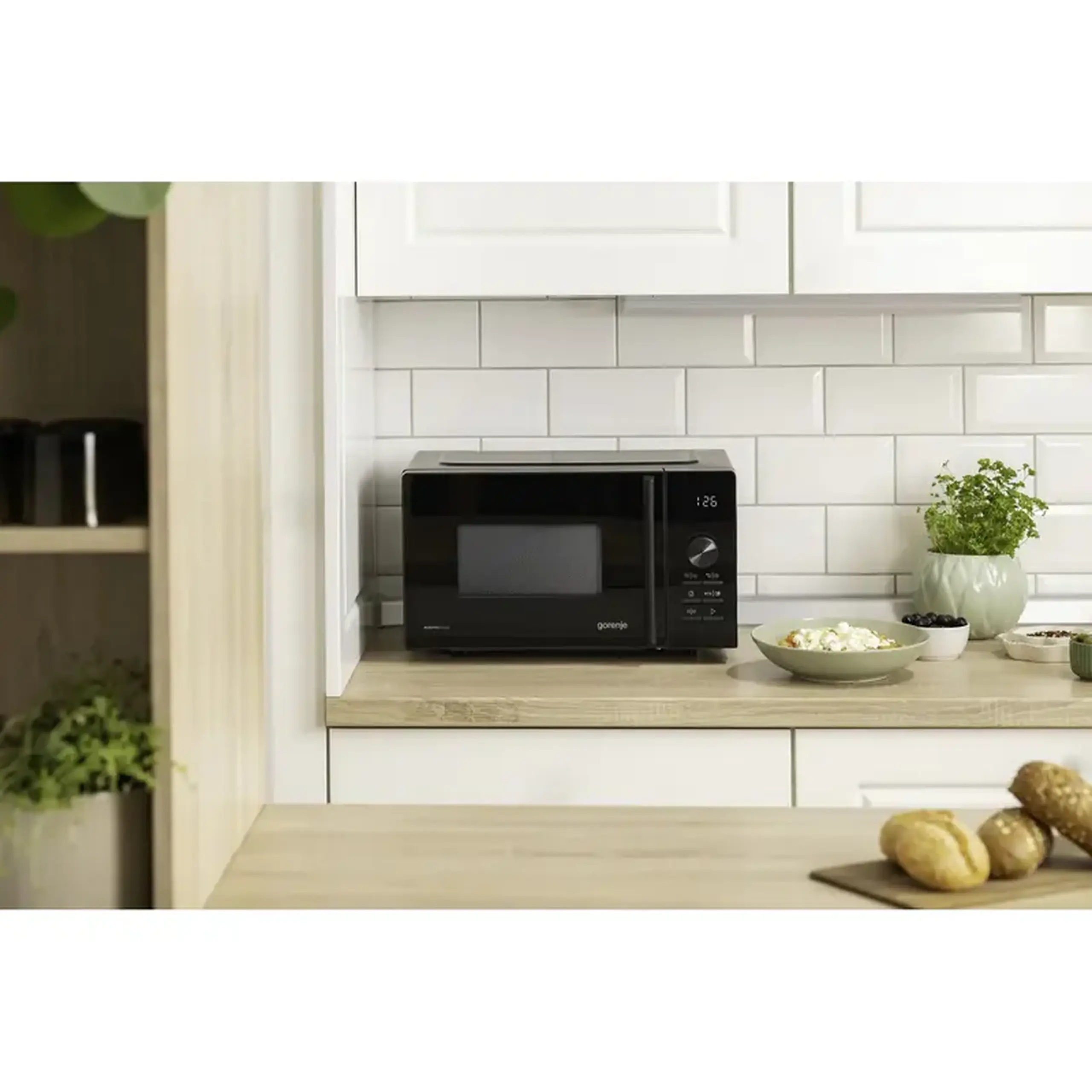 Cuptor cu microunde Gorenje MO20A4B5, Negru